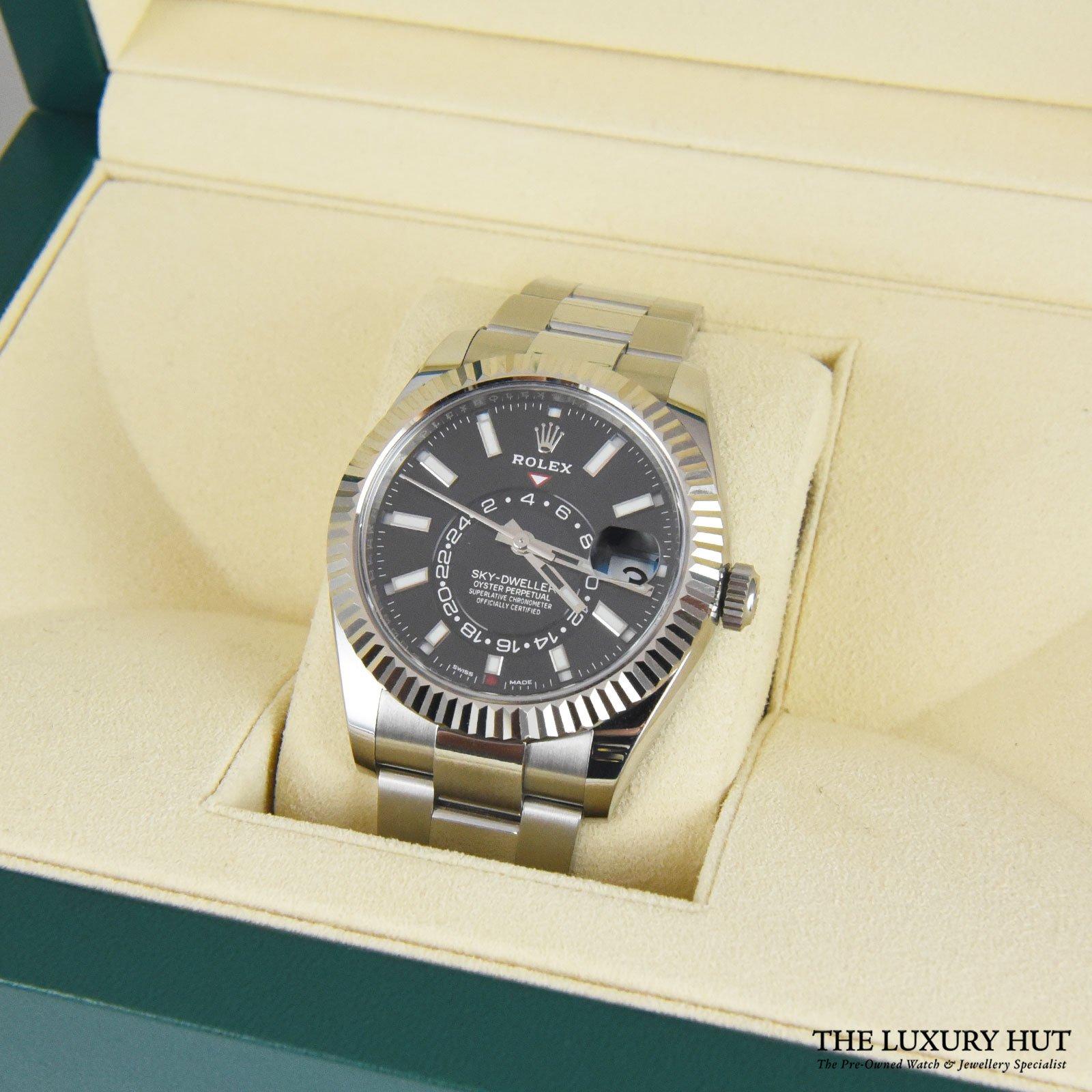 2023/06/Rolex-Sky-Dweller-Black-36946-f-1.jpg