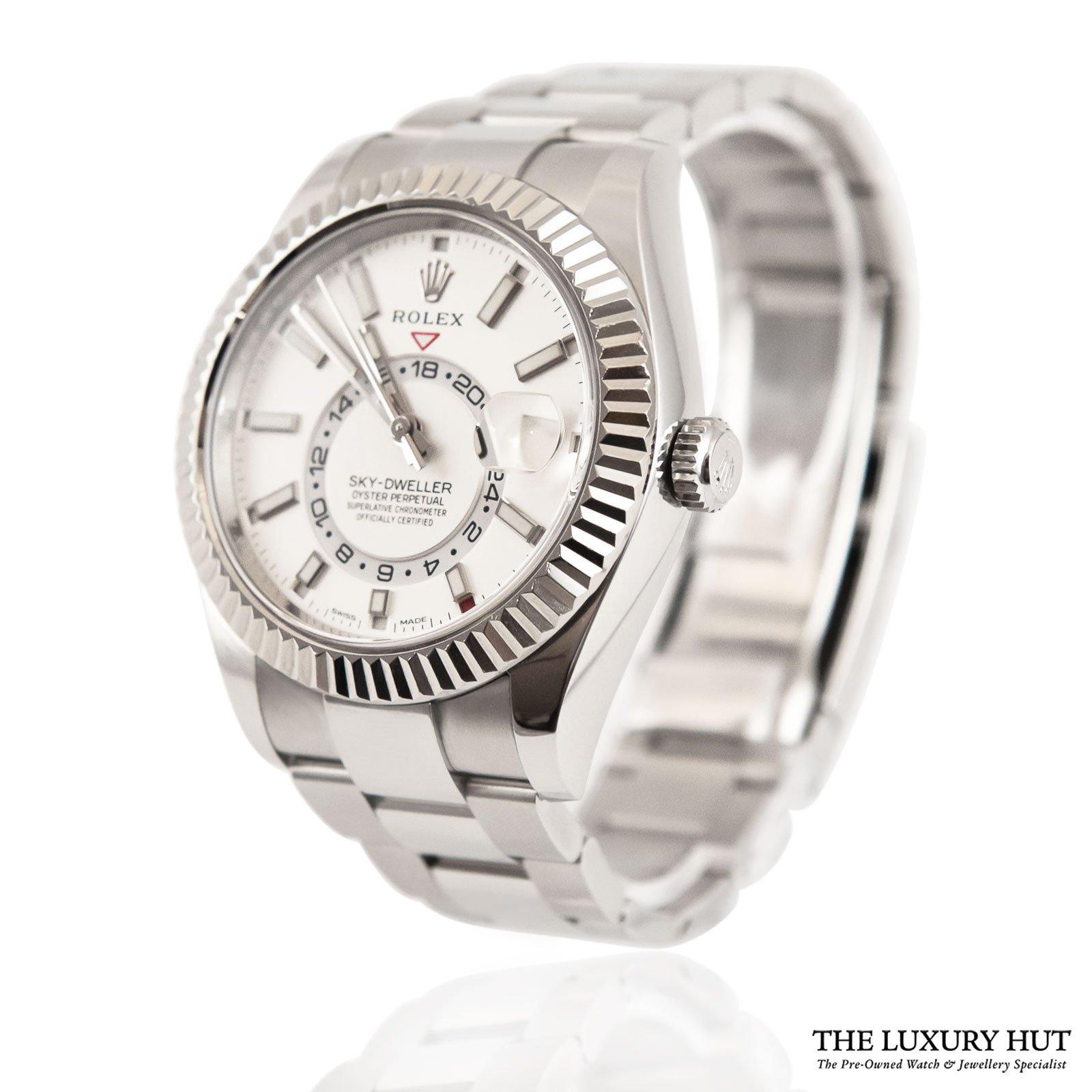 2023/06/Rolex-Sky-Dweller-White-2020-b-1.jpg