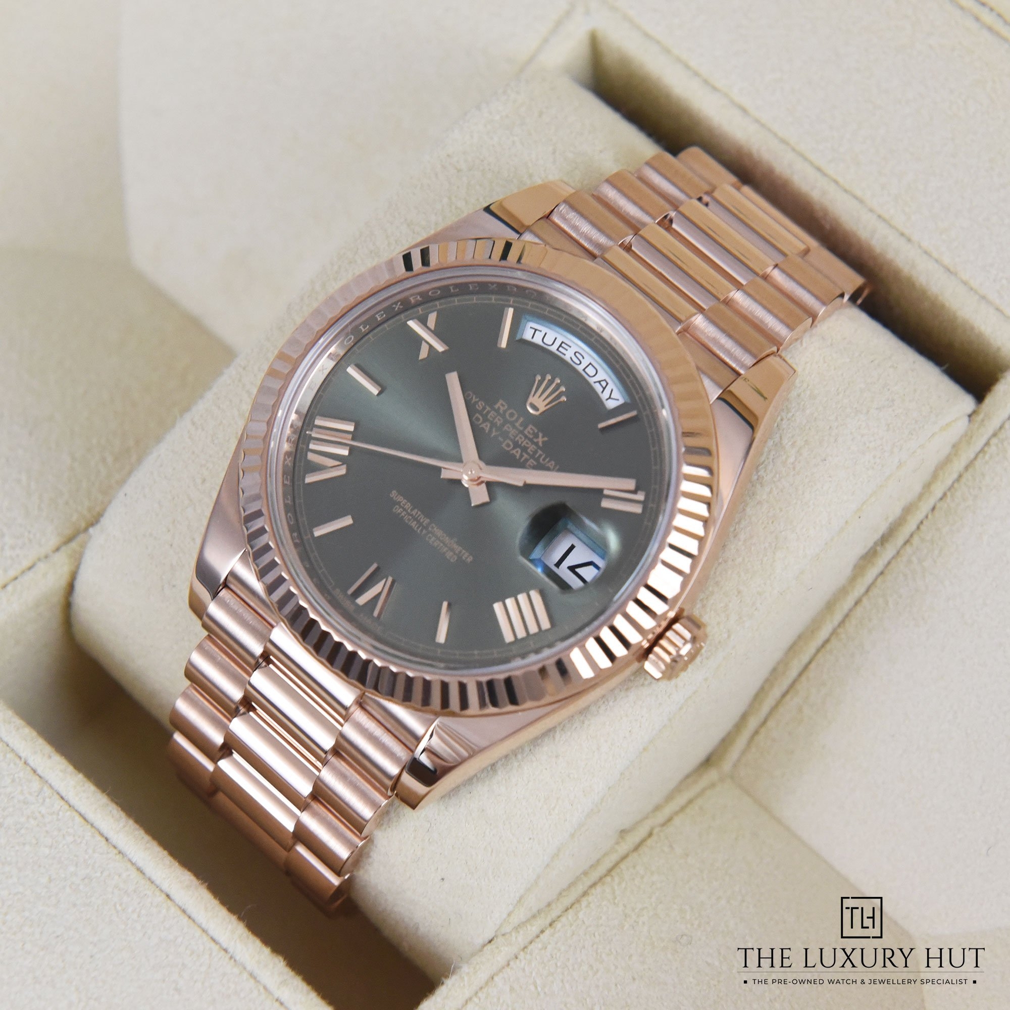 2023/06/Rolex_Day-Date_Rose_Green_40578-e-1.jpg