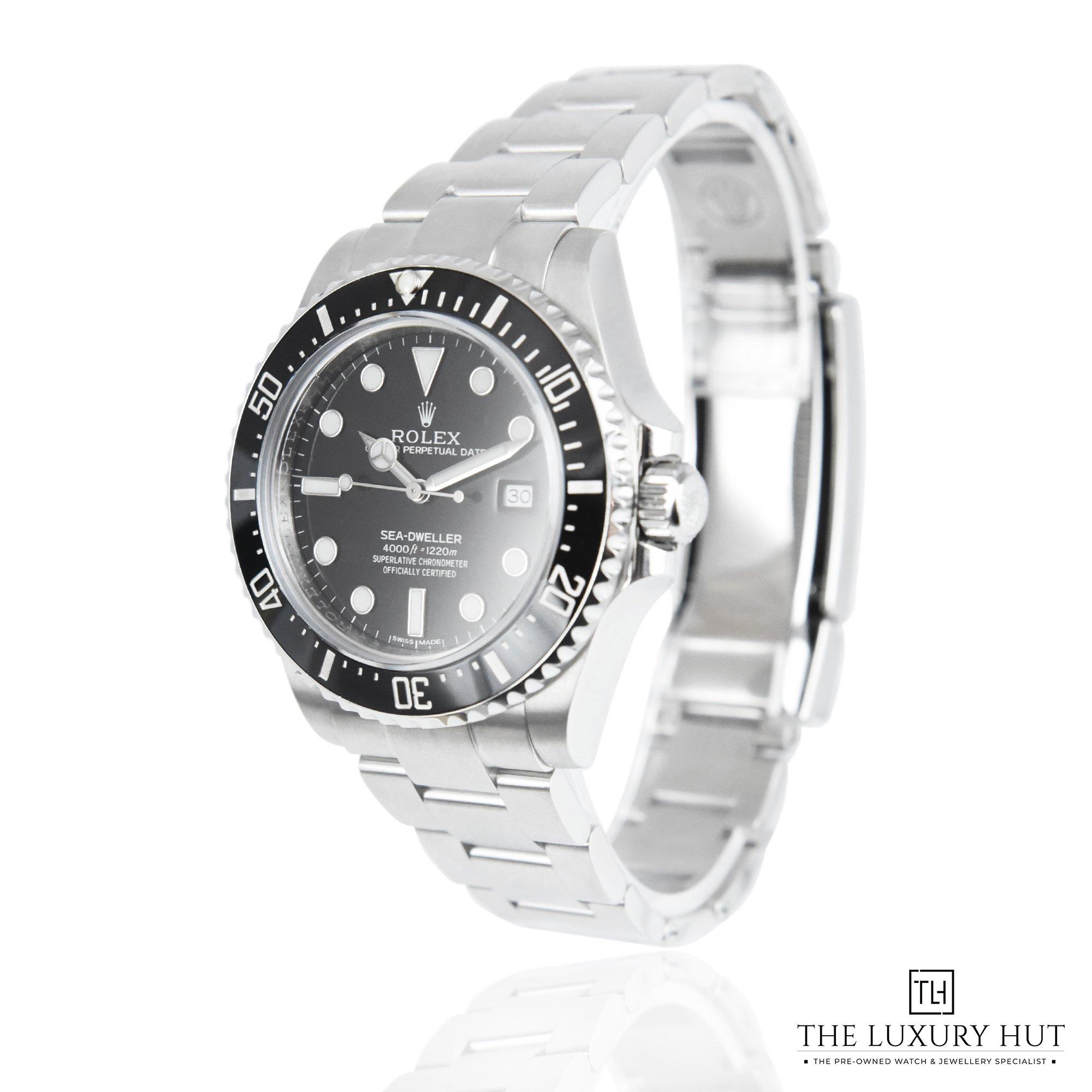 2023/06/Rolex_SeaDweller_40mm_Black_42534-b-1.jpg