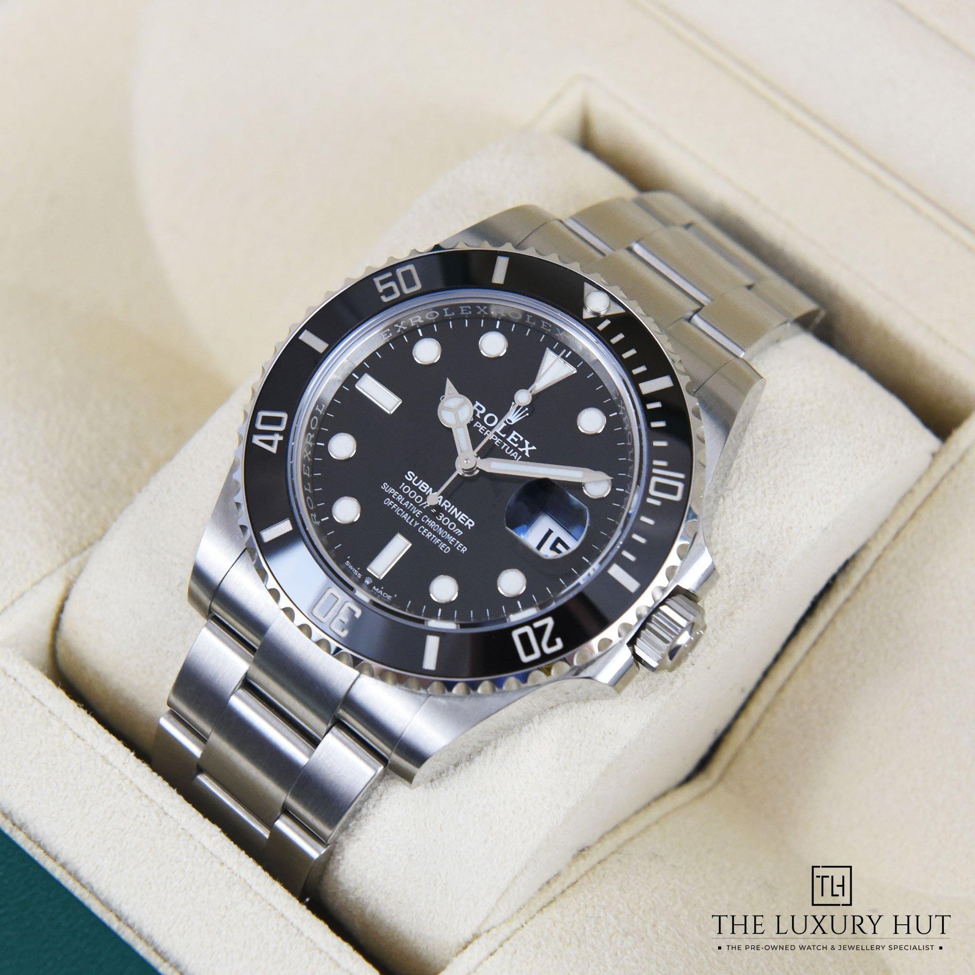 2023/06/Rolex_Submariner-40110-e-1.jpg