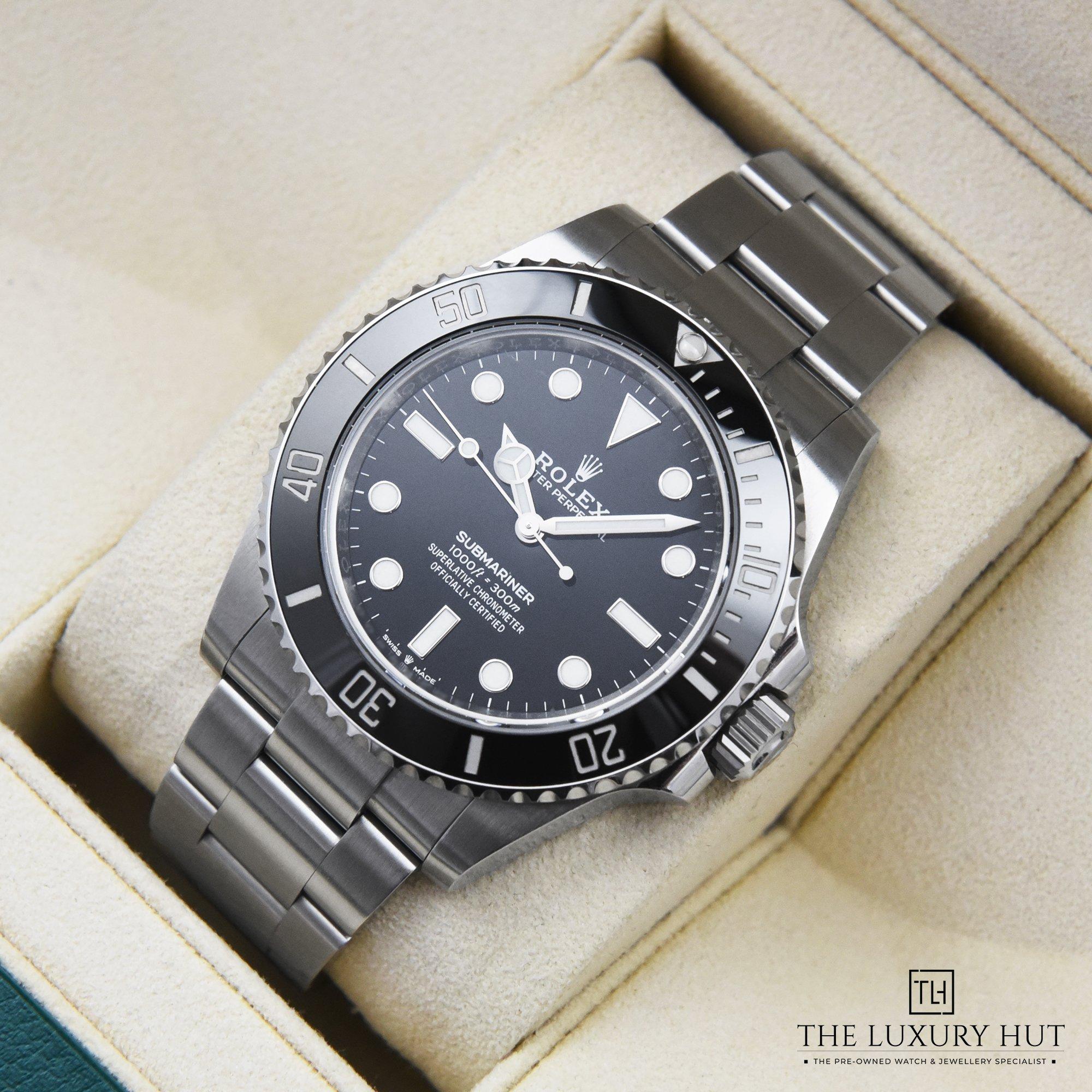 2023/06/Rolex_Submariner_No_Date_42992-e.jpg