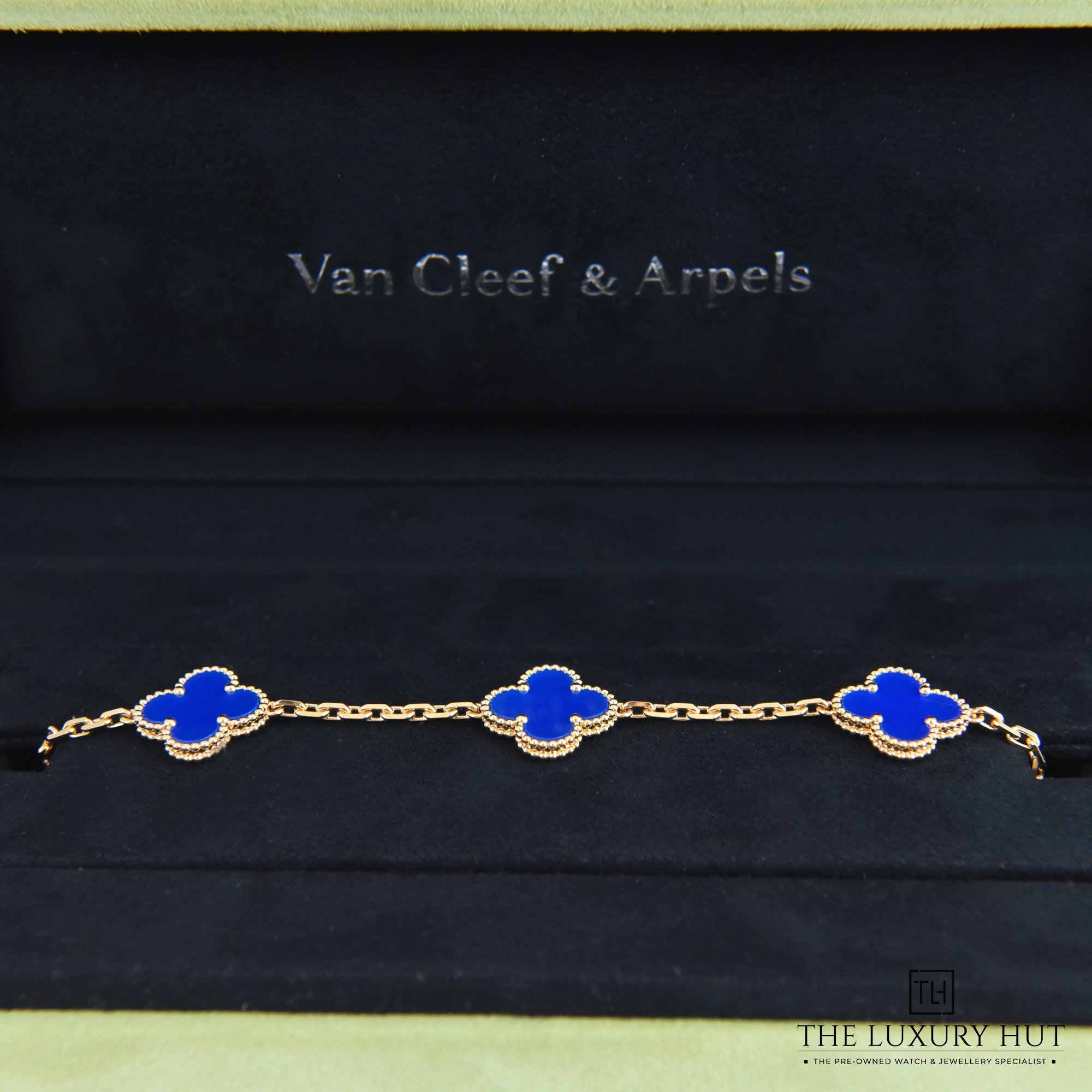 2023/06/Van_Cleef_Alhambra_Bracelet_40684-d-1.jpg