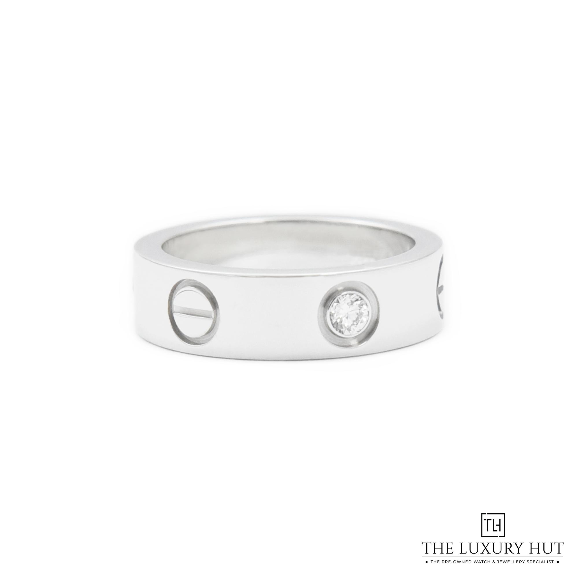 2023/07/Cartier_Love_Ring_White_Diamond_35000-a.jpg