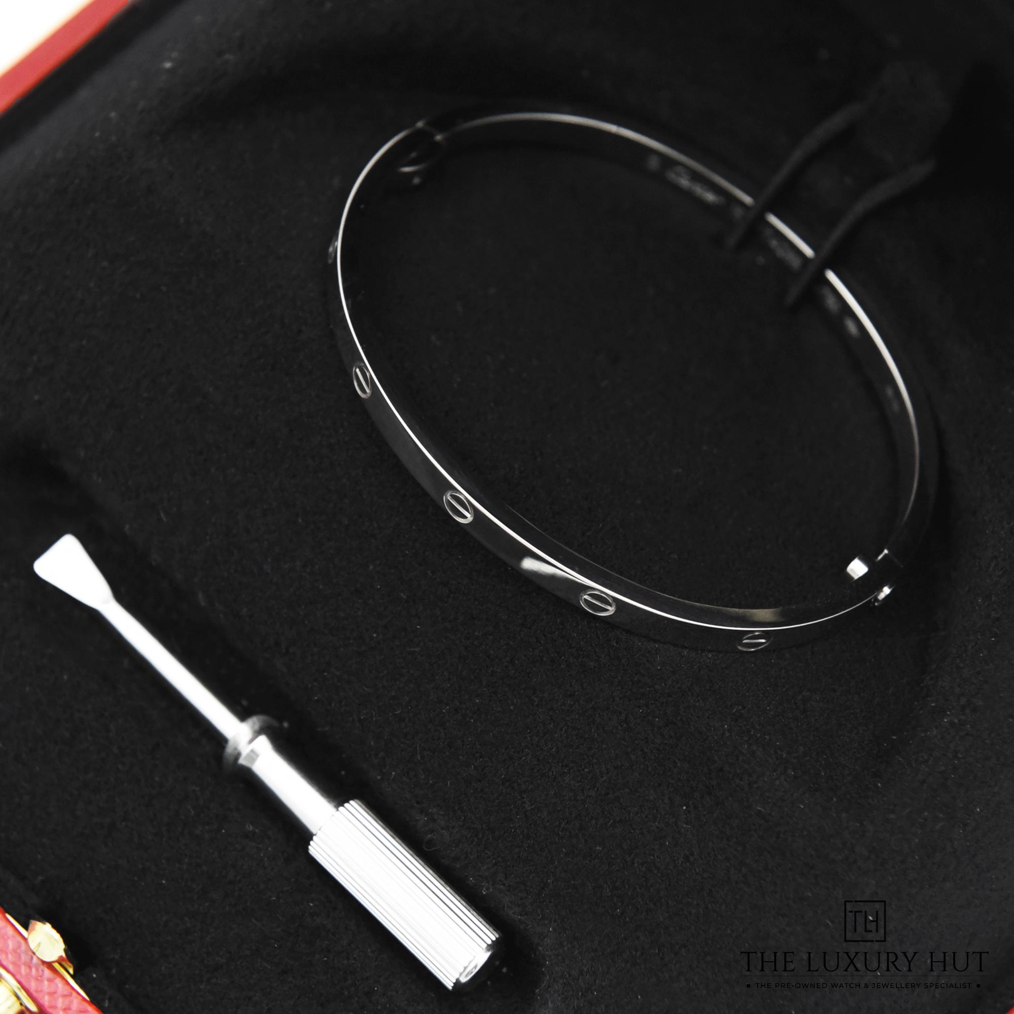 2023/07/Cartier_White_Love_Bangle_Small_42282-d.jpg