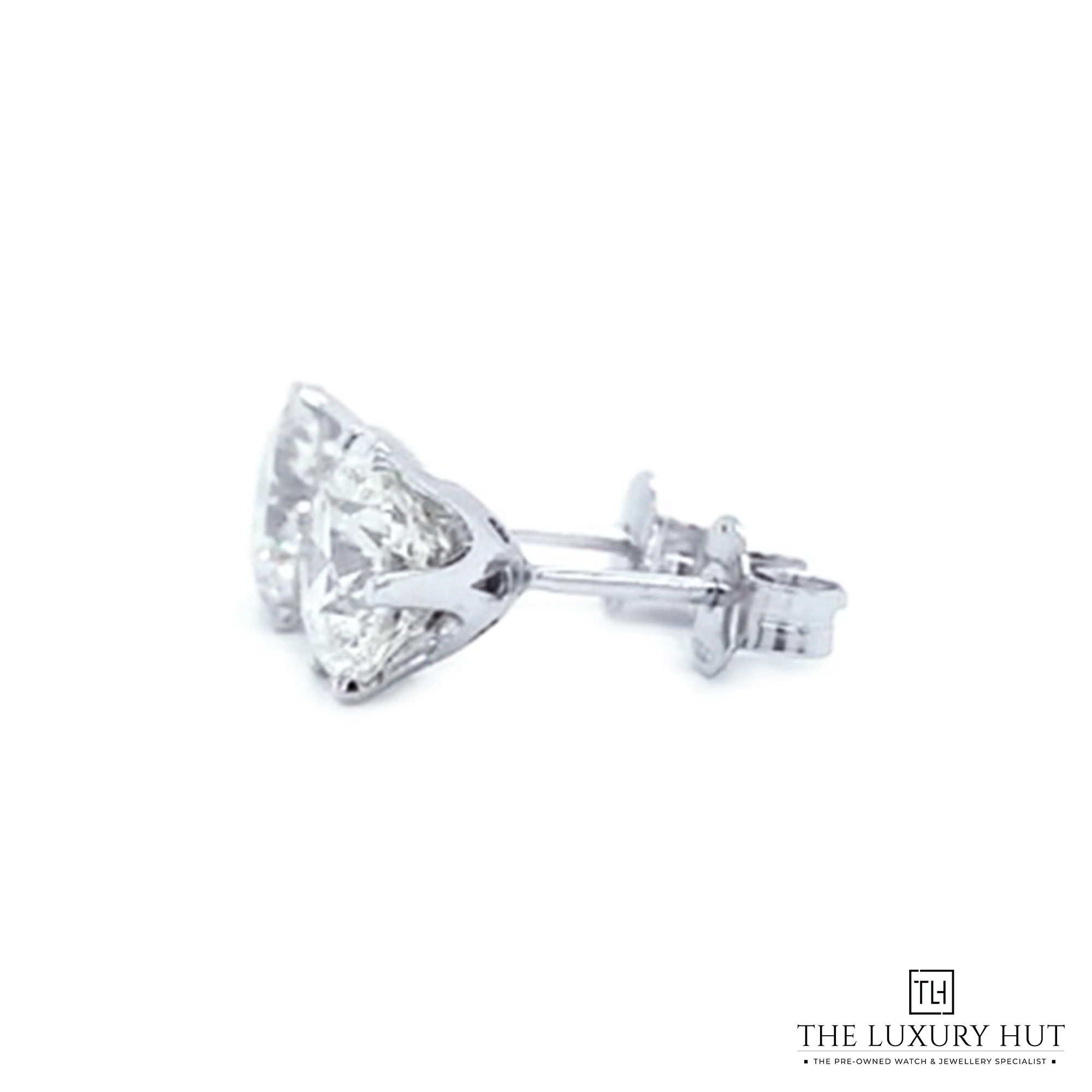 2023/07/Diamond_Stud_Earrings_43913-c.jpg