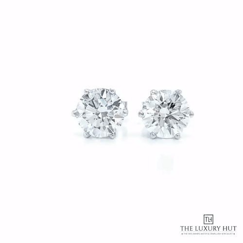 2023/07/Diamond_Stud_Earrings_43913-gif.gif