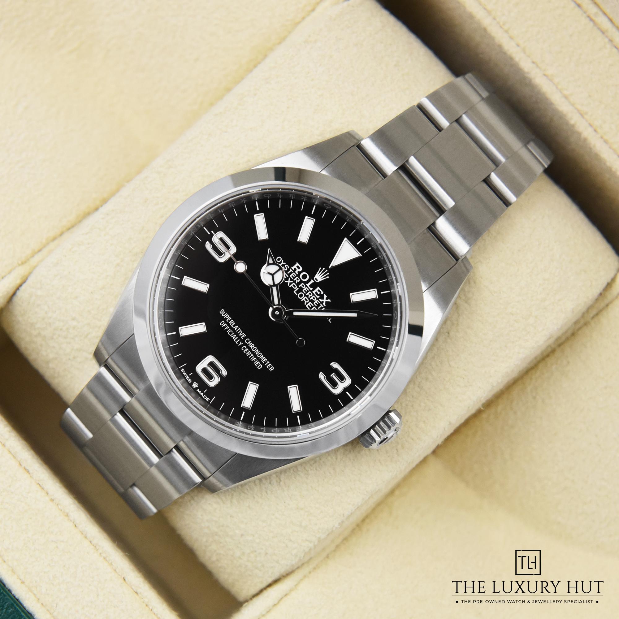 2023/07/Rolex_Explorer_36mm_Black_50062-e.jpg
