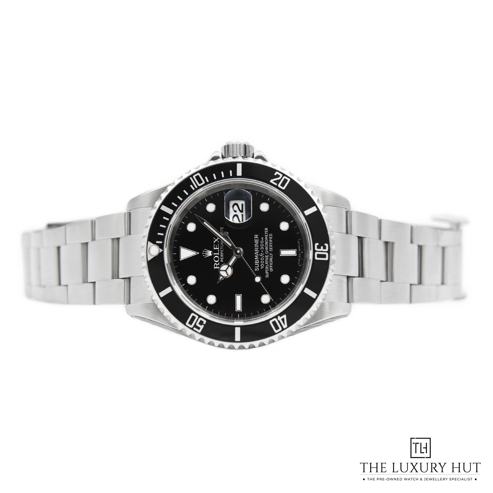 2023/07/Rolex_Submariner_Date_Black_43890-c.jpg