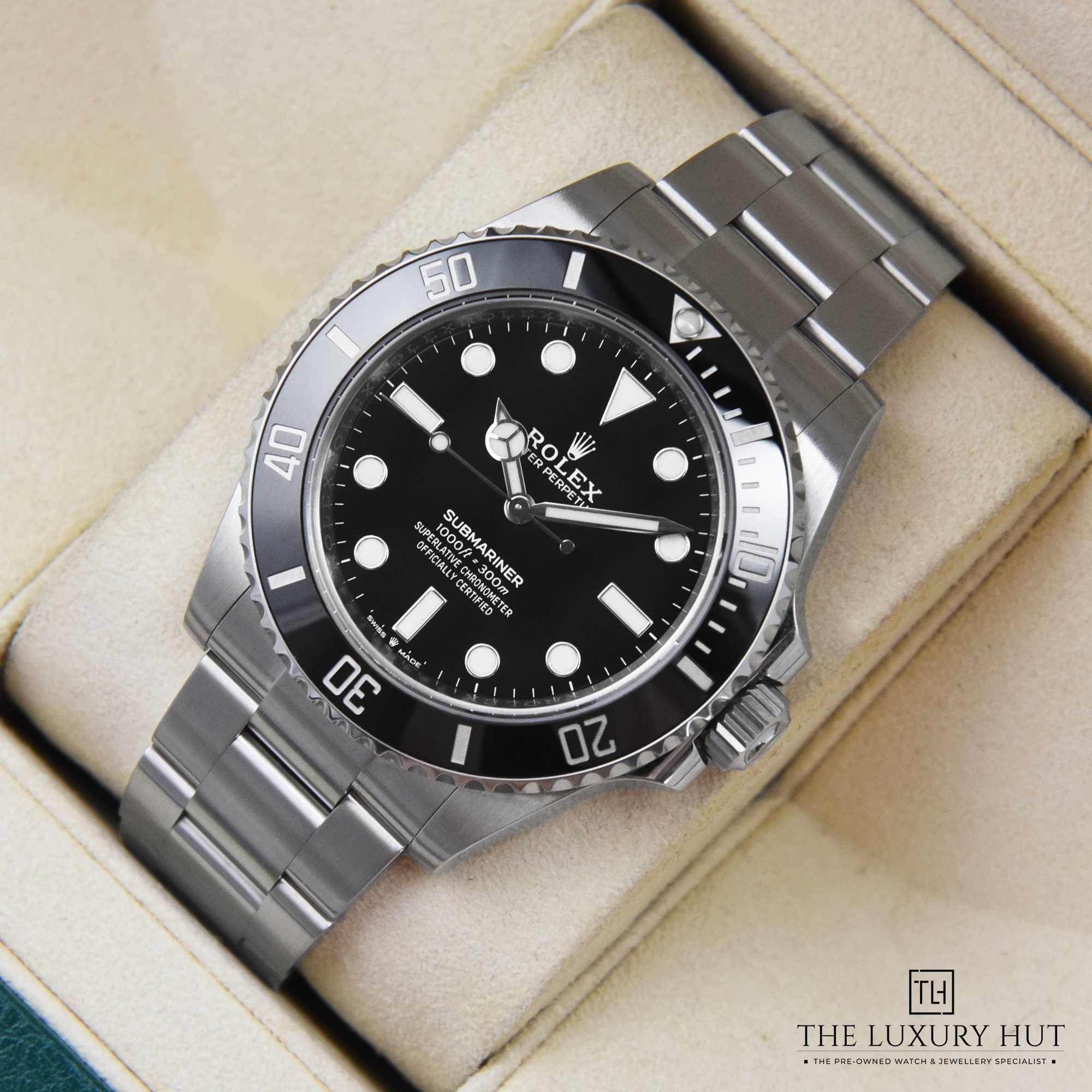 2023/07/Rolex_Submariner_No-Date_43814-ce.jpg