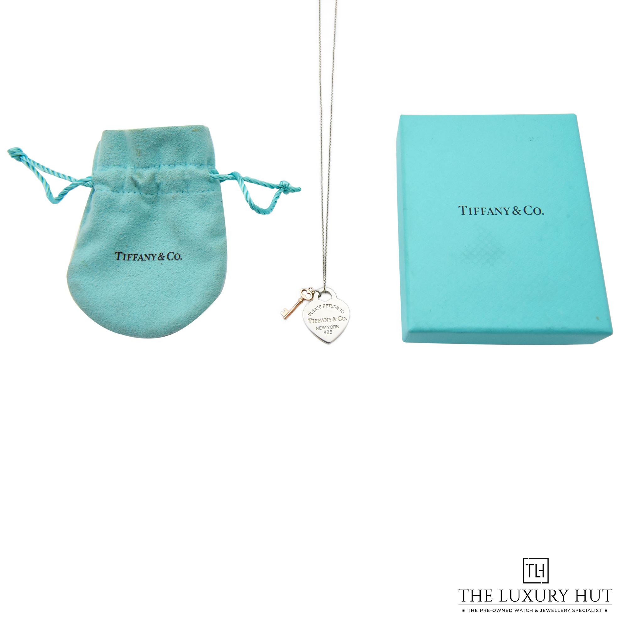 2023/07/Tiffany_Heart_Key_Pendant_34669-c.jpg