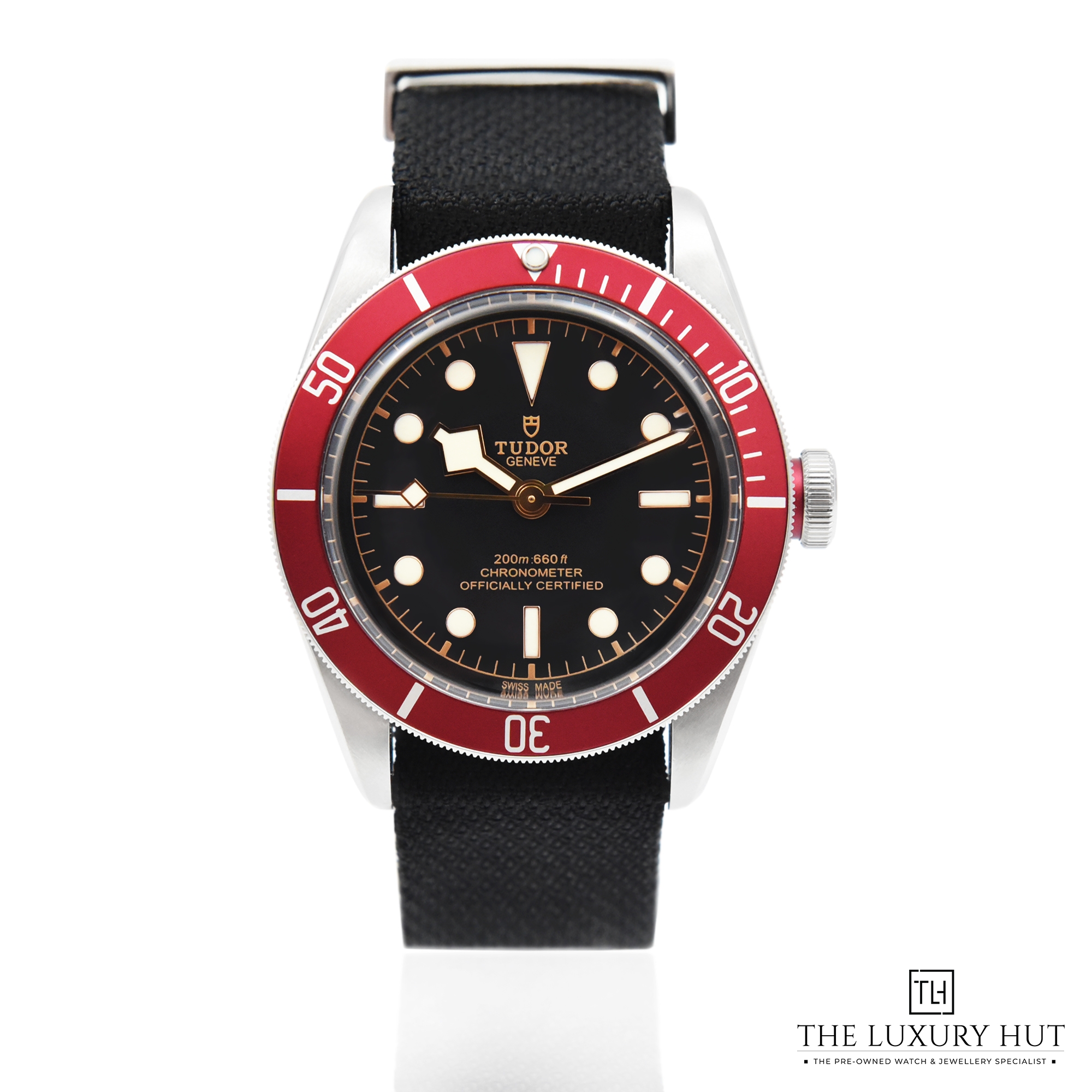 2023/07/Tudor_Heritage_Black-Bay_Red_43081-a.jpg