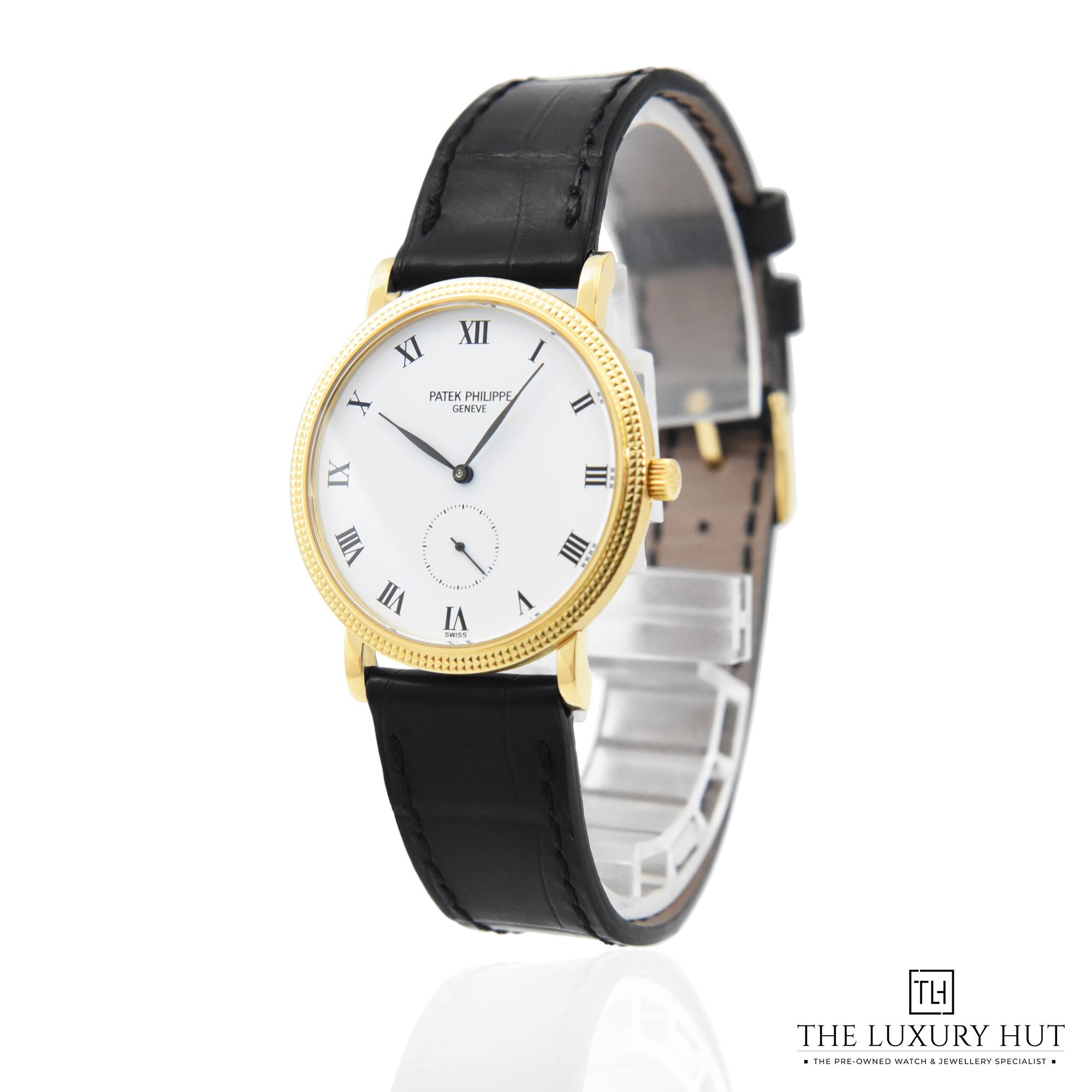 2023/08/Patek_Philippe_Calatrava_Yellow_Gold_50177-b.jpg