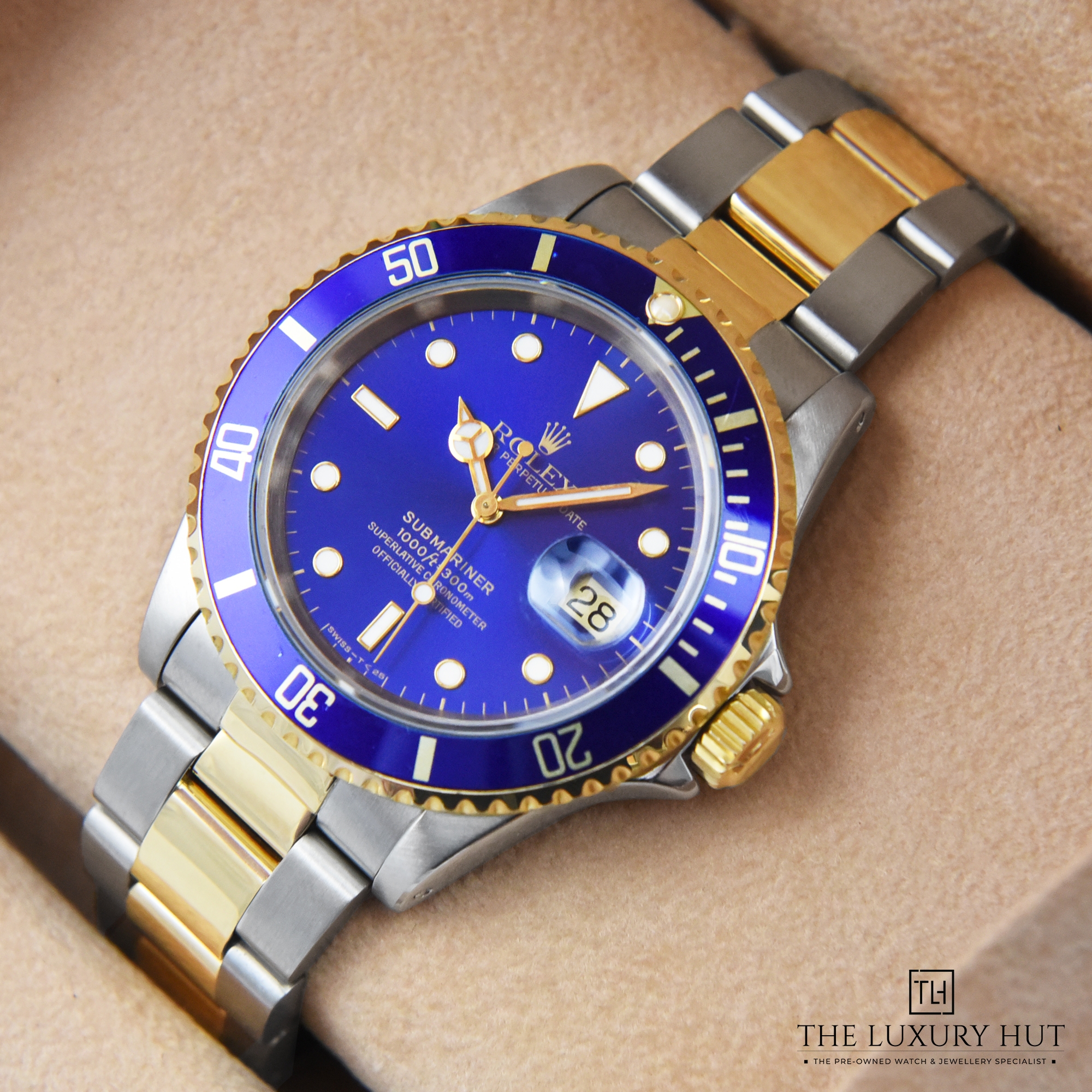 2023/08/Rolex_Submariner_Date_Bi-Metal_50117-e.jpg