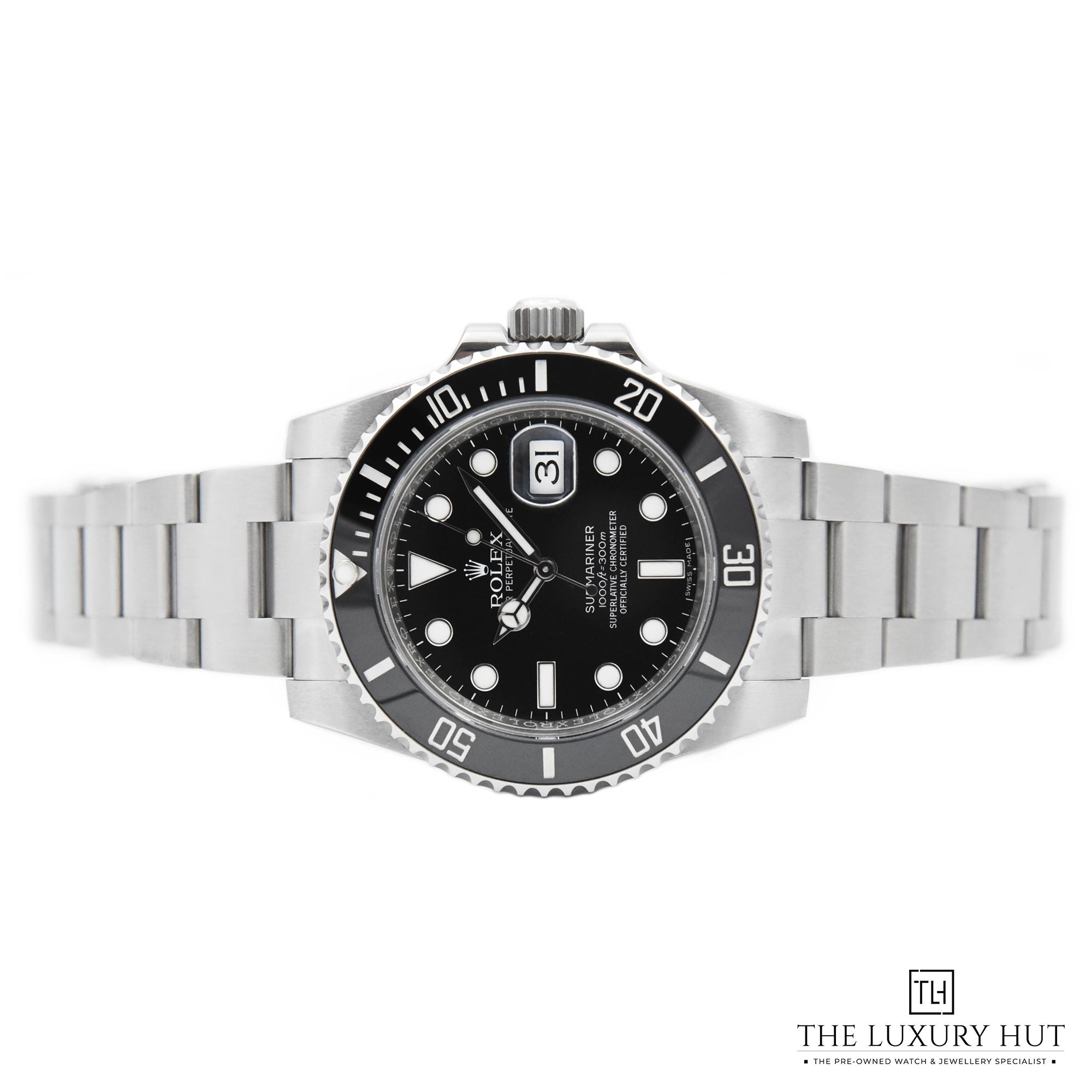 2023/08/Rolex_Submariner_Date_Black_50088-c.jpg