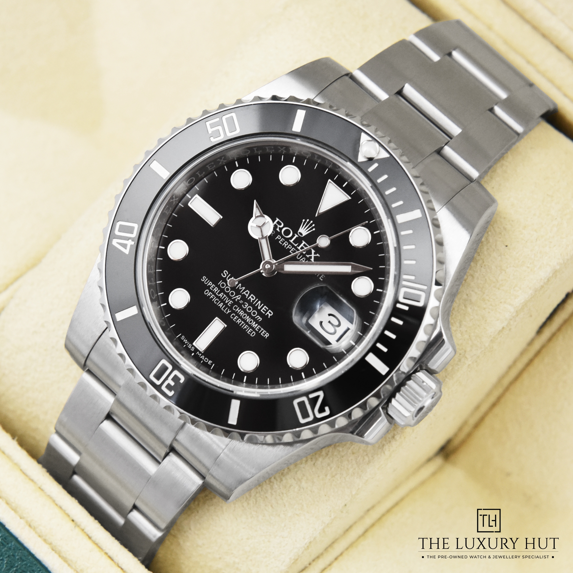2023/08/Rolex_Submariner_Date_Black_50088-e.jpg