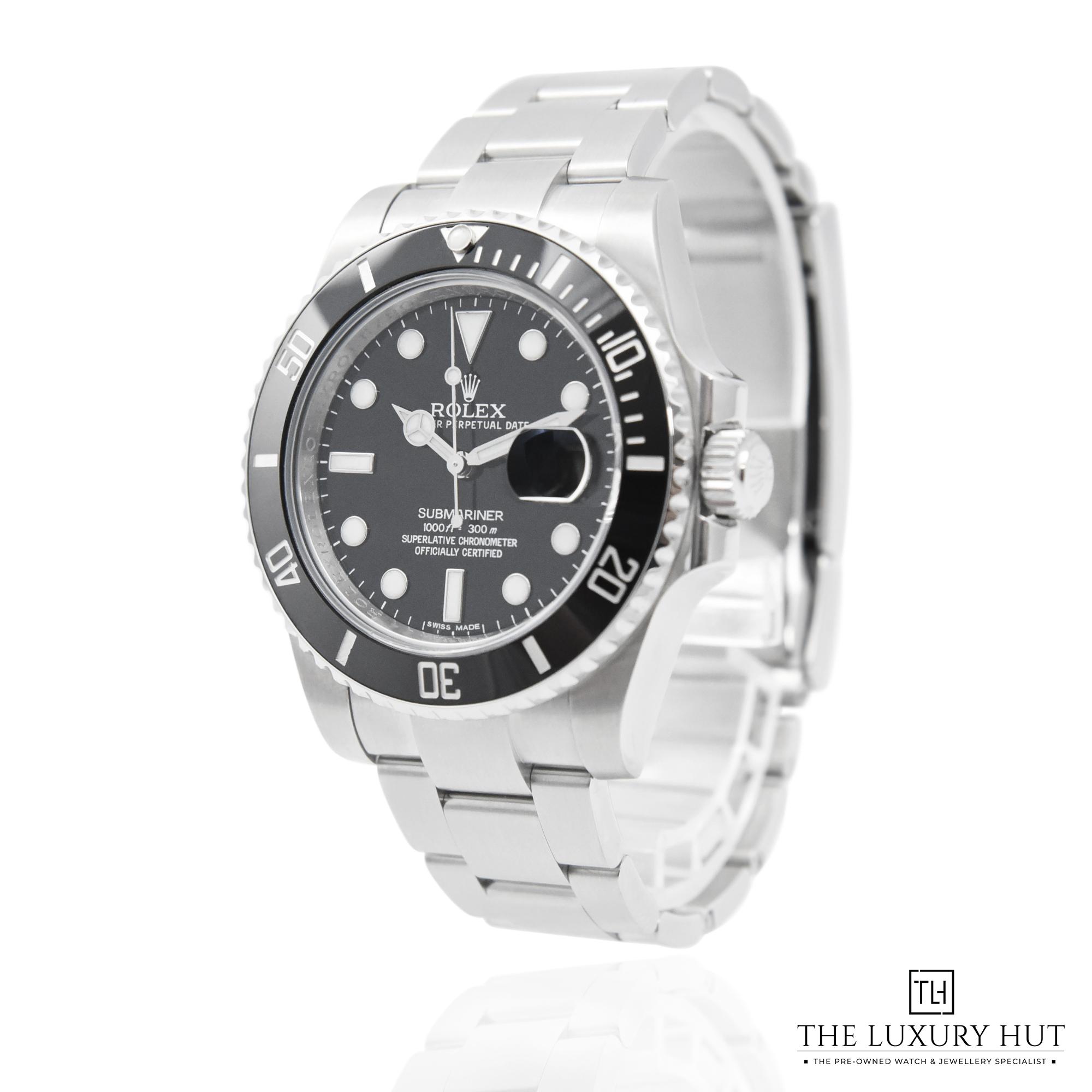 2023/08/Rolex_Submariner_Date_Black_50176-b.jpg