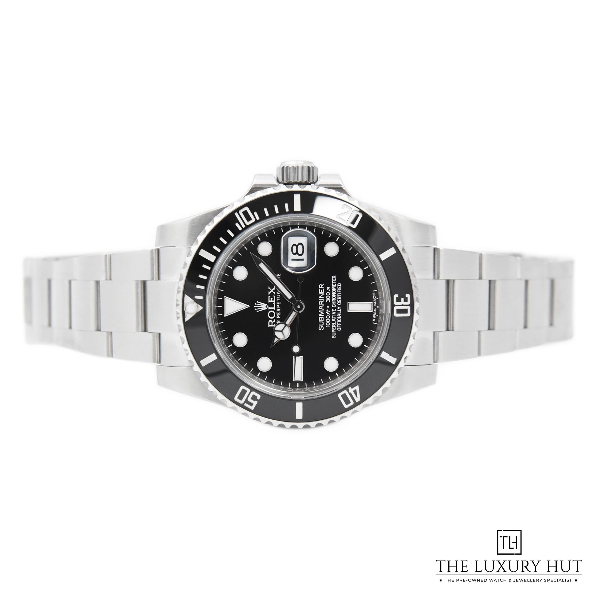 2023/08/Rolex_Submariner_Date_Black_50176-c.jpg