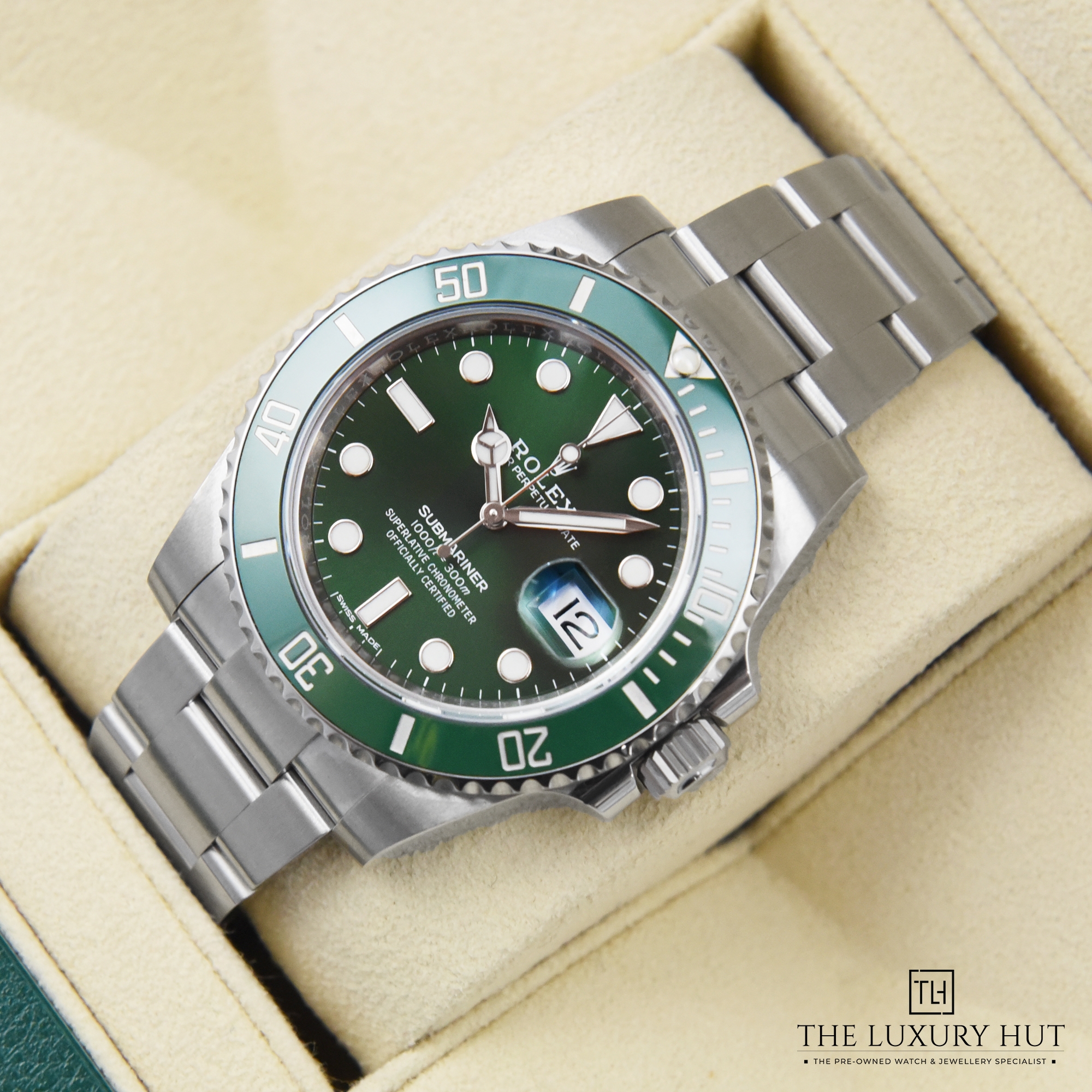 2023/08/Rolex_Submariner_Hulk_Green_50136-e.jpg