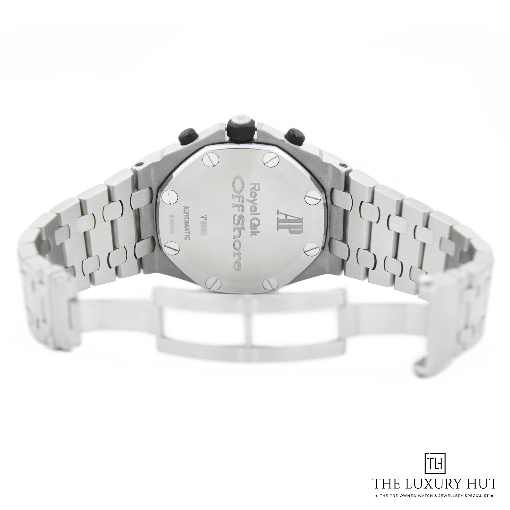 2023/09/Audemars_Piguet_Royal_Oak_Safari_50205-d.jpg