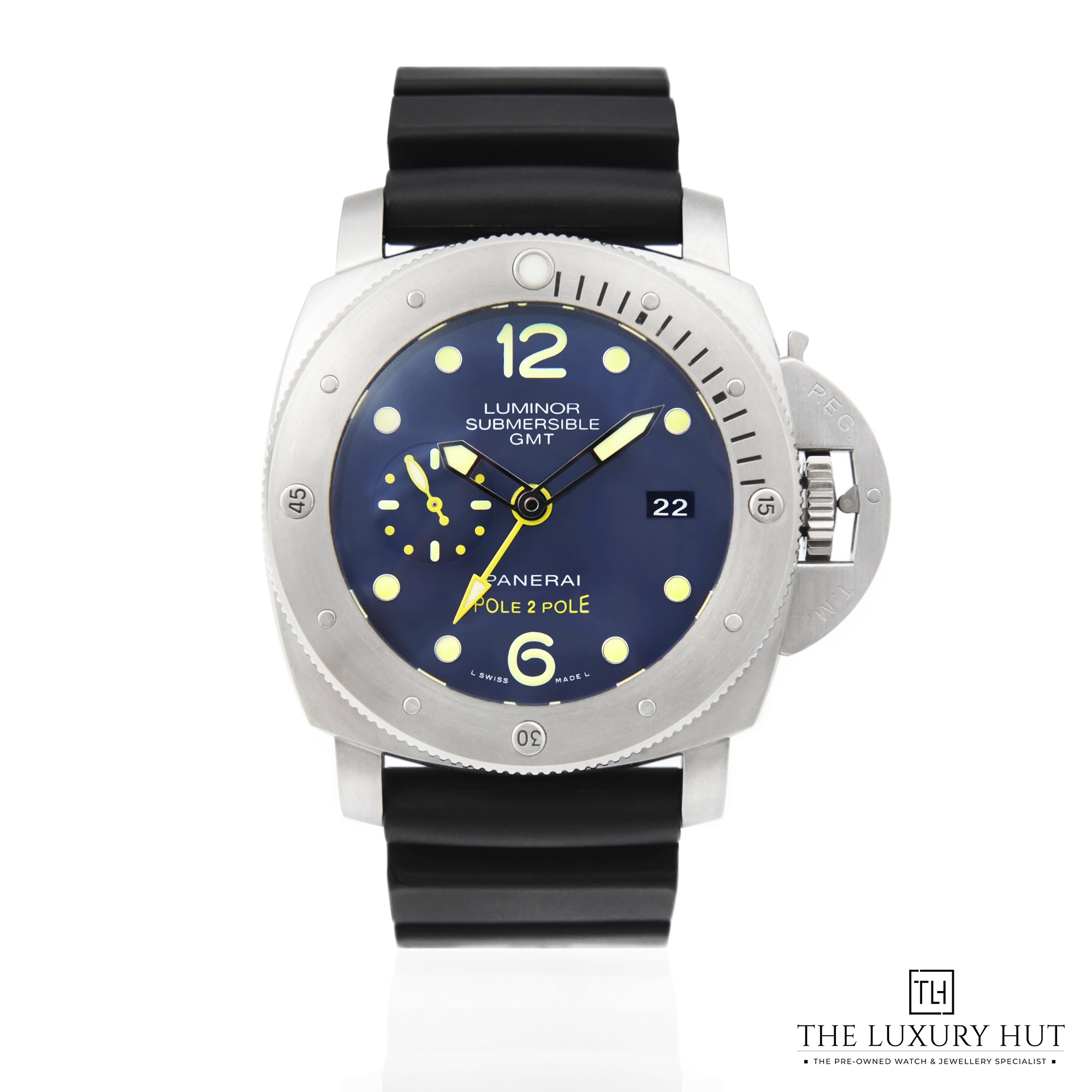 2023/09/Panerai_Luminor-Submersible_Blue_50154-a.jpg