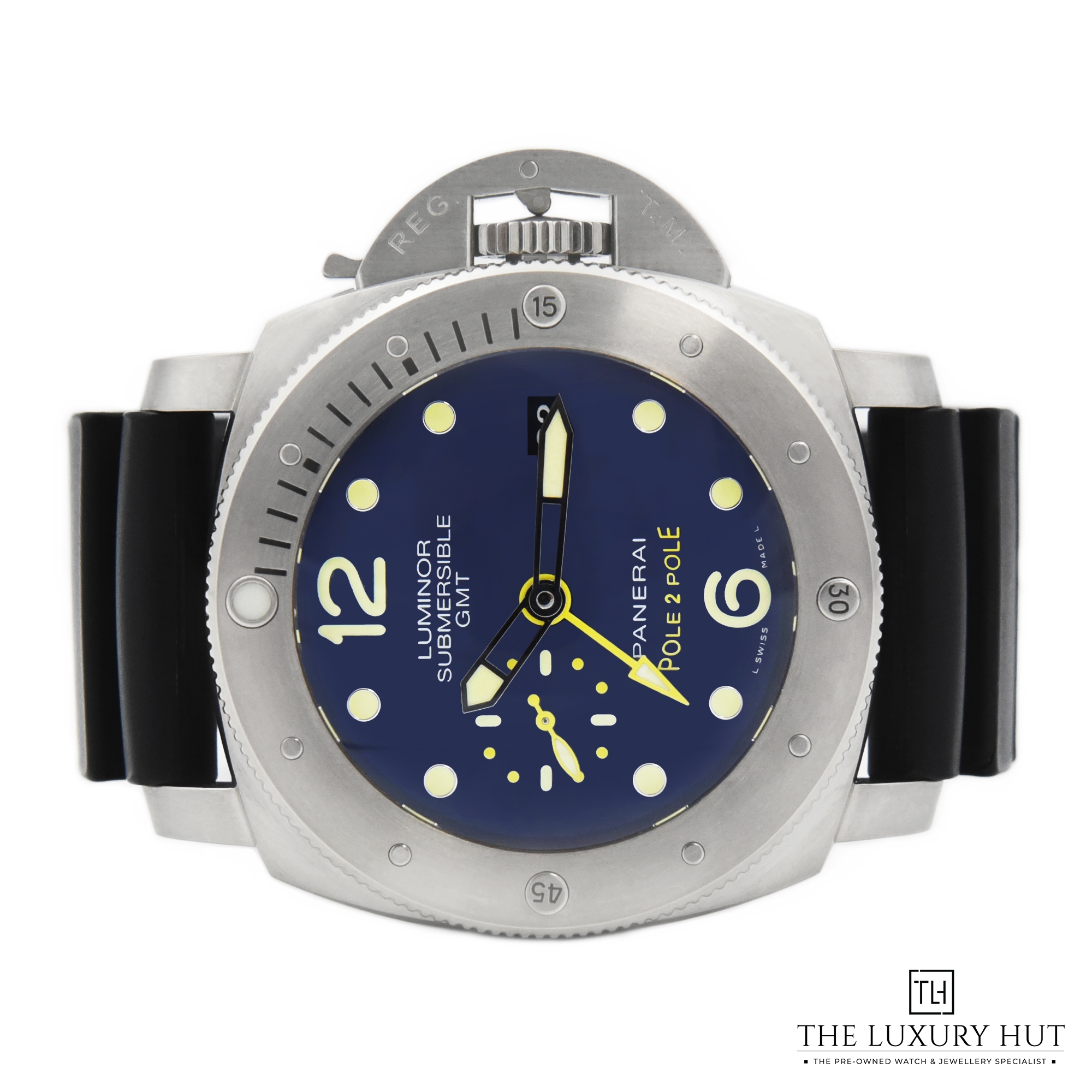 2023/09/Panerai_Luminor-Submersible_Blue_50154-c.jpg