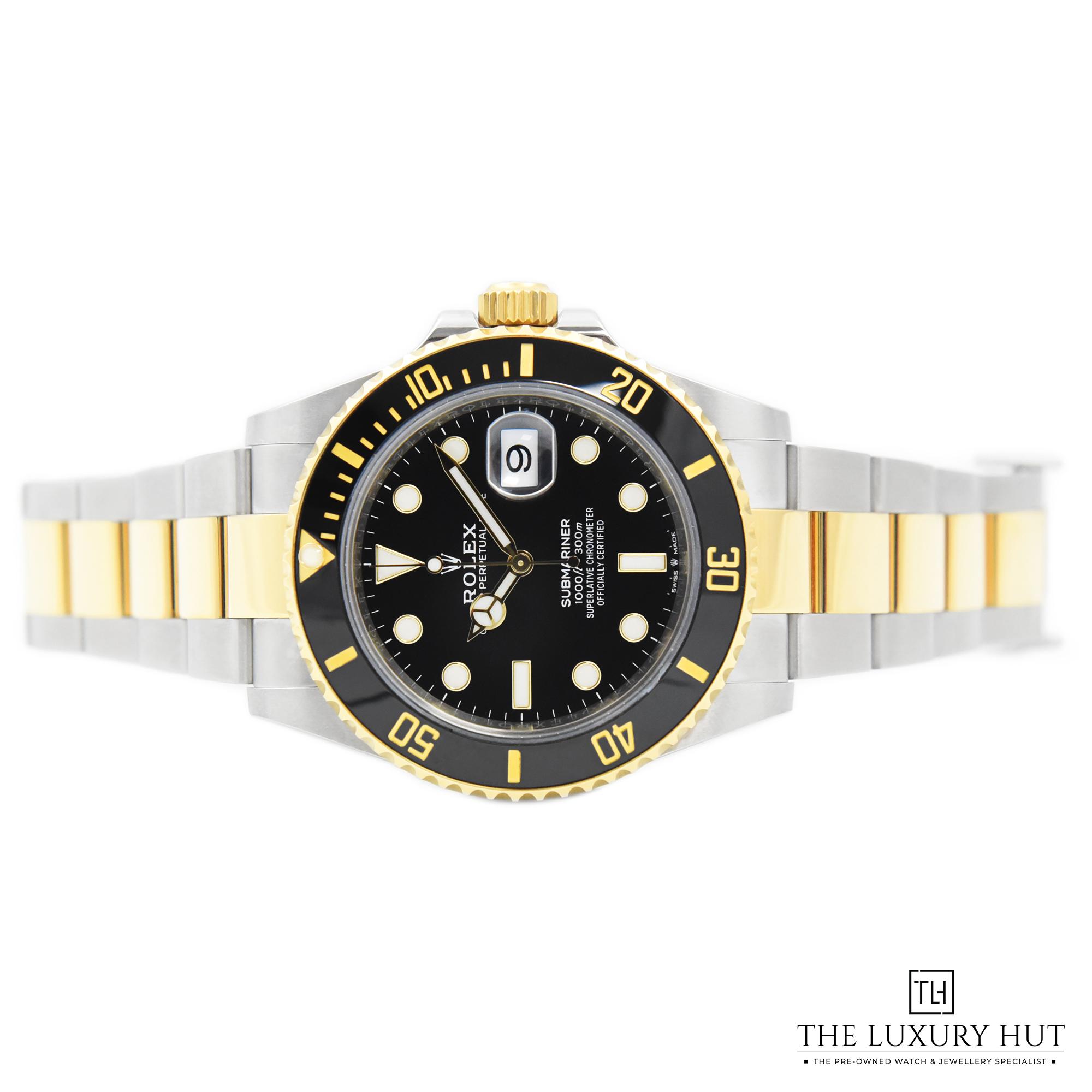 2023/09/Rolex_Submariner_Bi-Metal_Black_50202-c.jpg