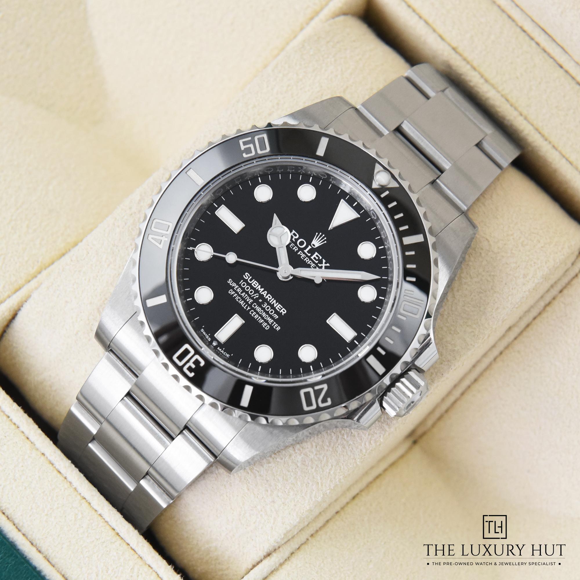 2023/09/Rolex_Submariner_No_Date_50225-e.jpg