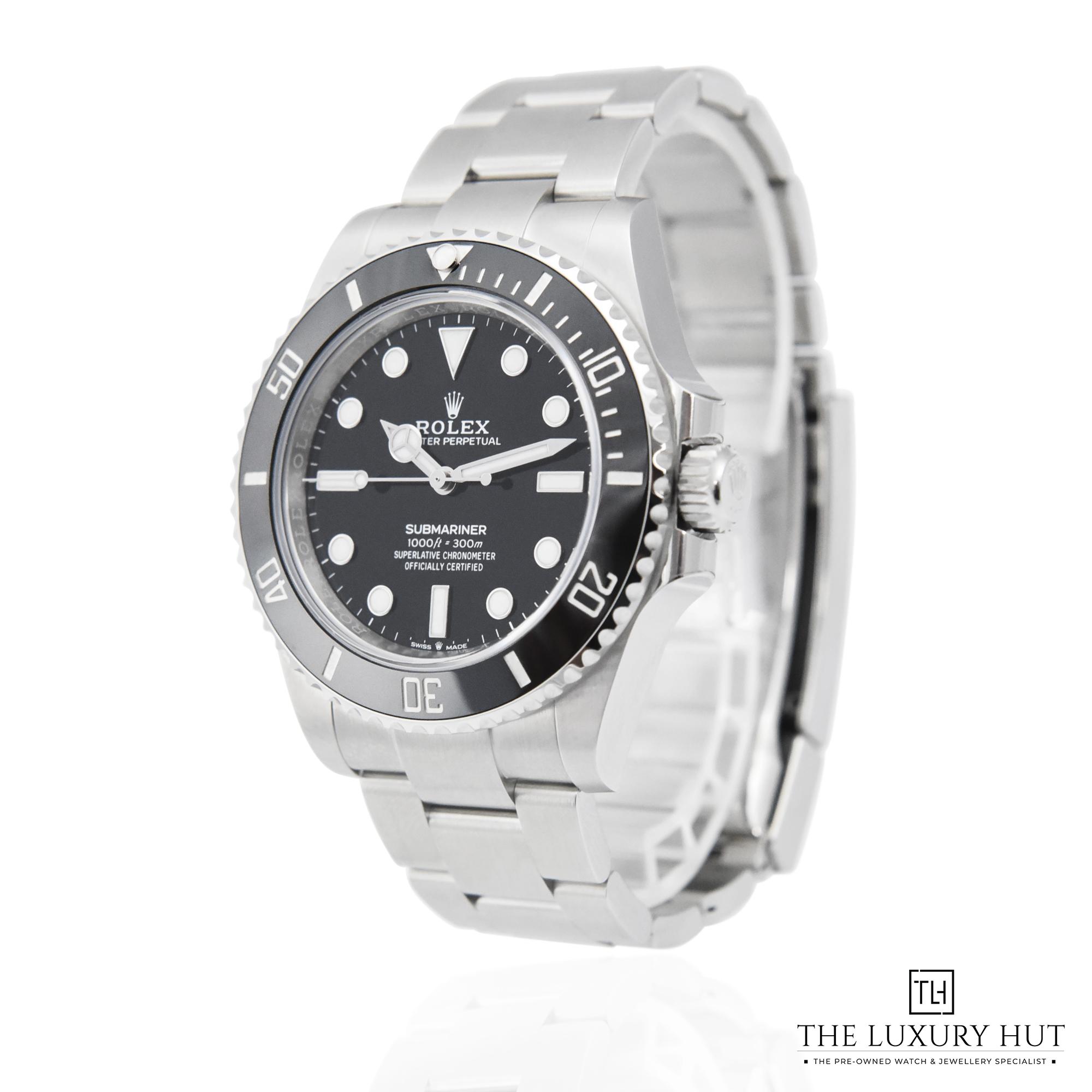 2023/09/Rolex_Submariner_No_Date_50269-b.jpg