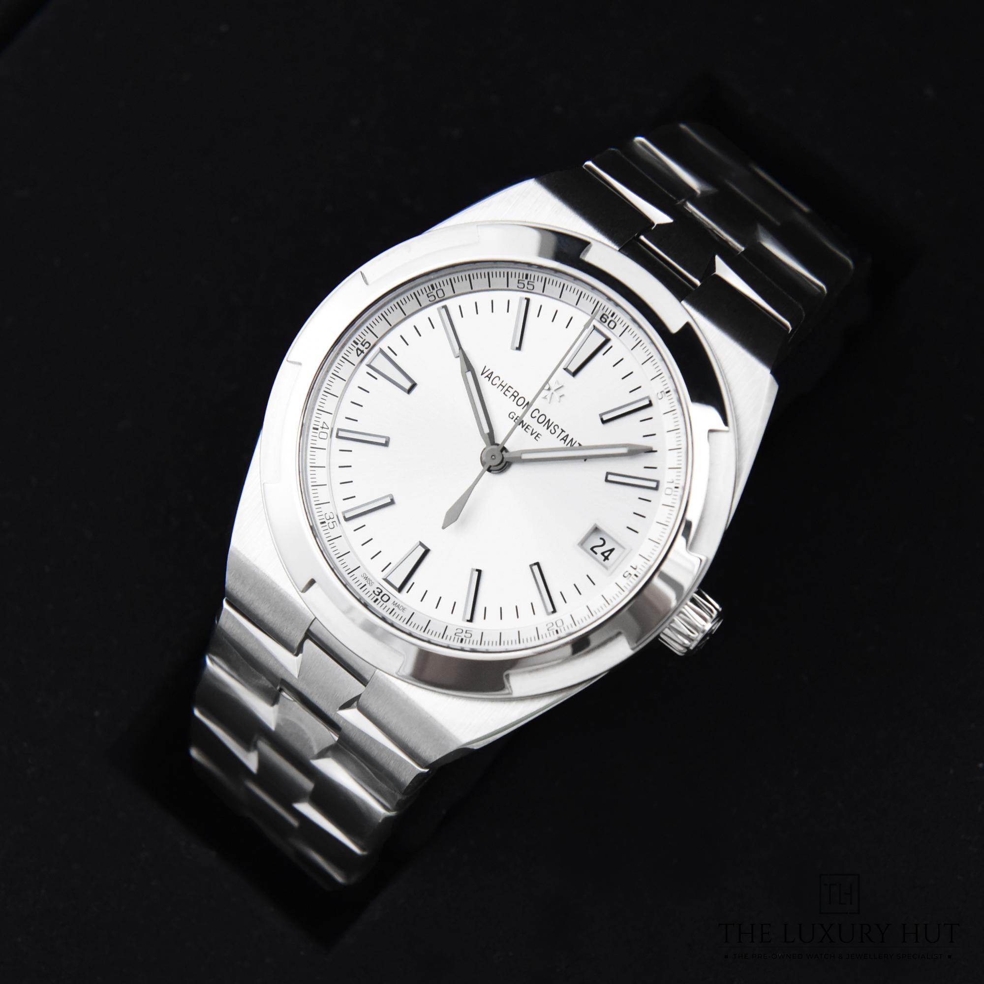 2023/09/Vacheron_Constantin_Overseas_50250-e.jpg