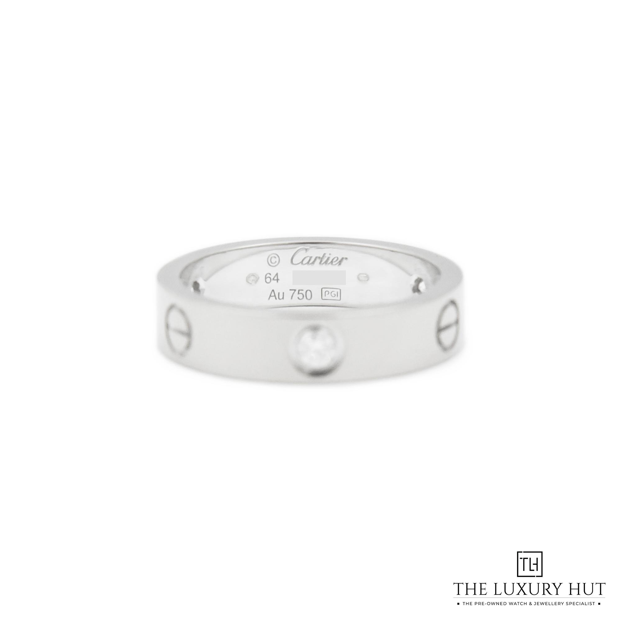 2023/10/Cartier_Love_Ring_3-Diamond_50282-b.jpg
