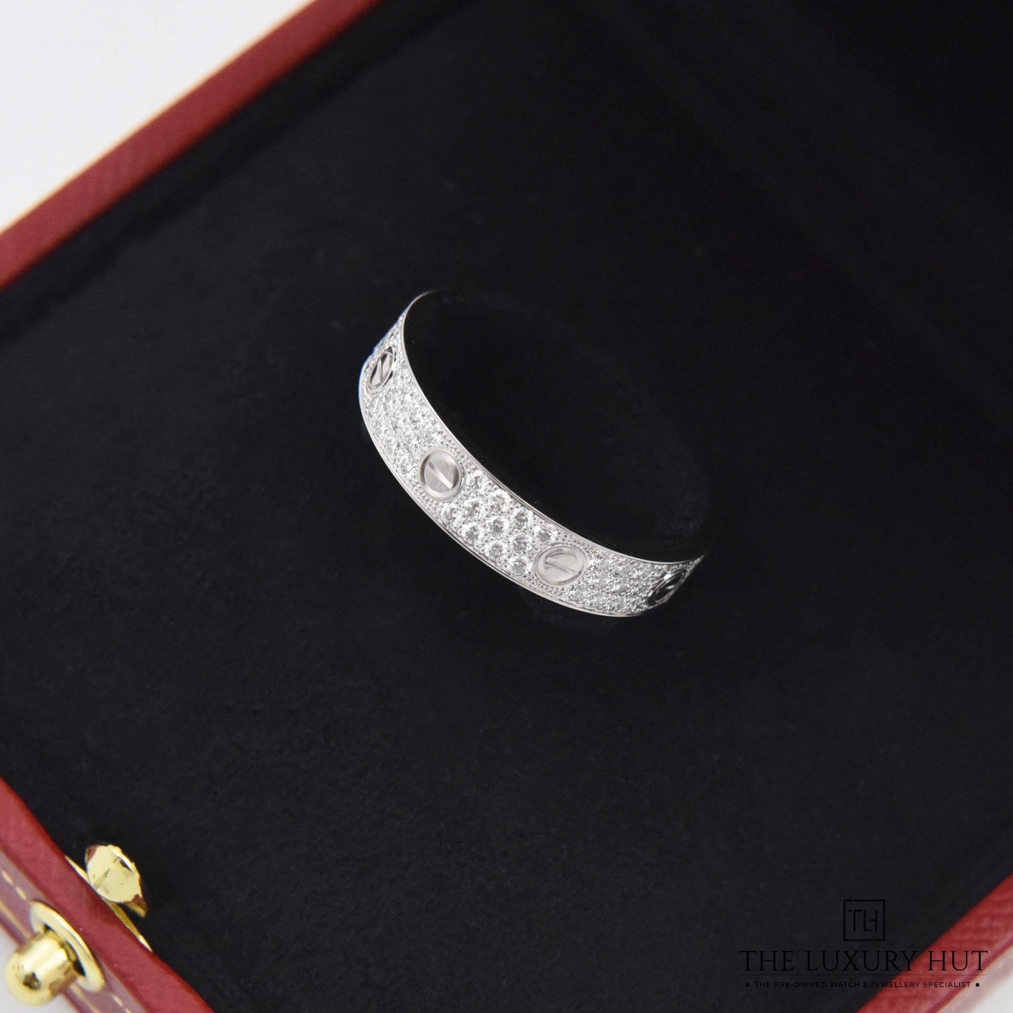 2023/10/Cartier_Love_Ring_Pave_Diamond_50281-d.jpg