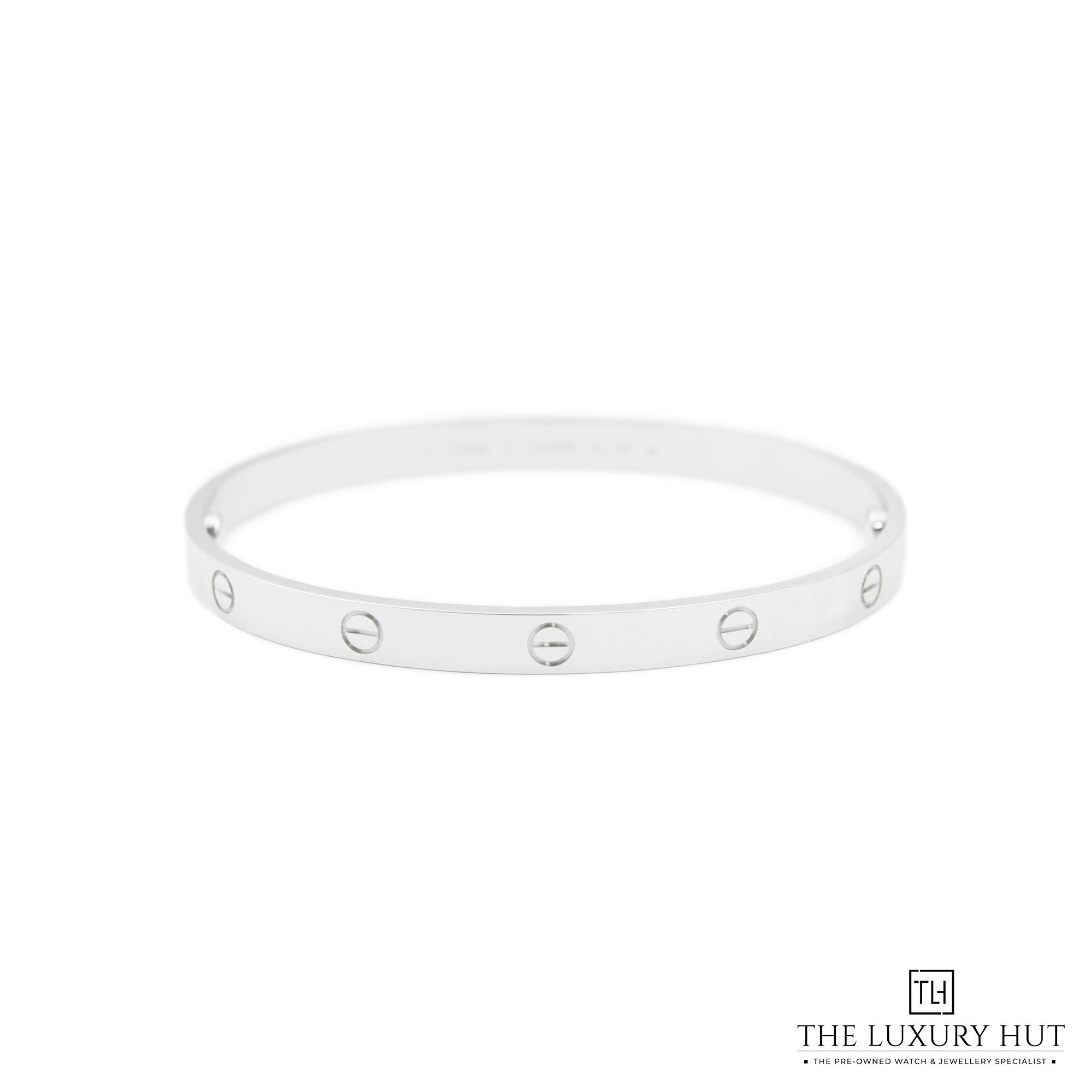 2023/10/Cartier_White_Gold_Love_Bangle_50299-a.jpg