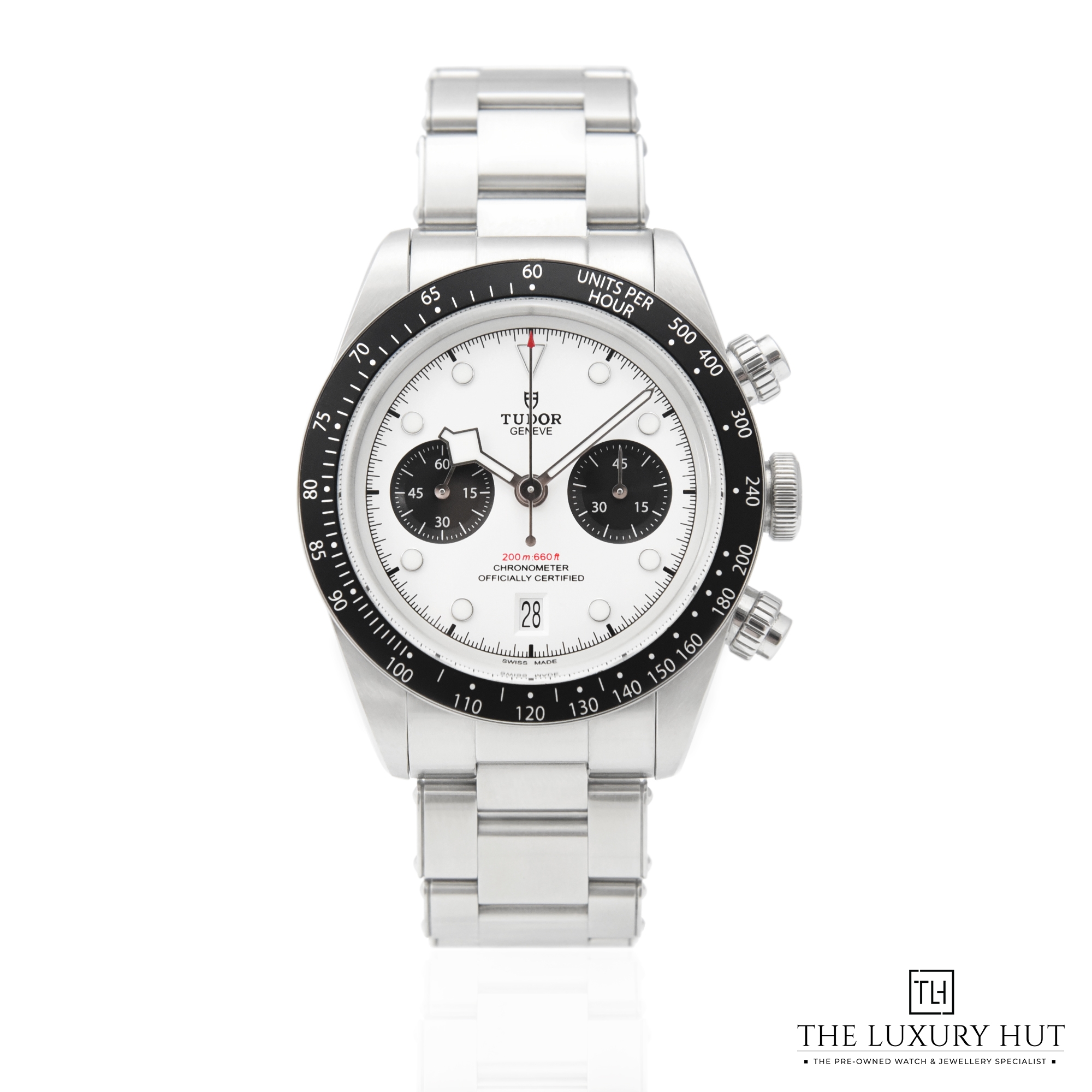 2023/10/Tudor_Black_Bay_Chrono_PANDA_50317-a.jpg