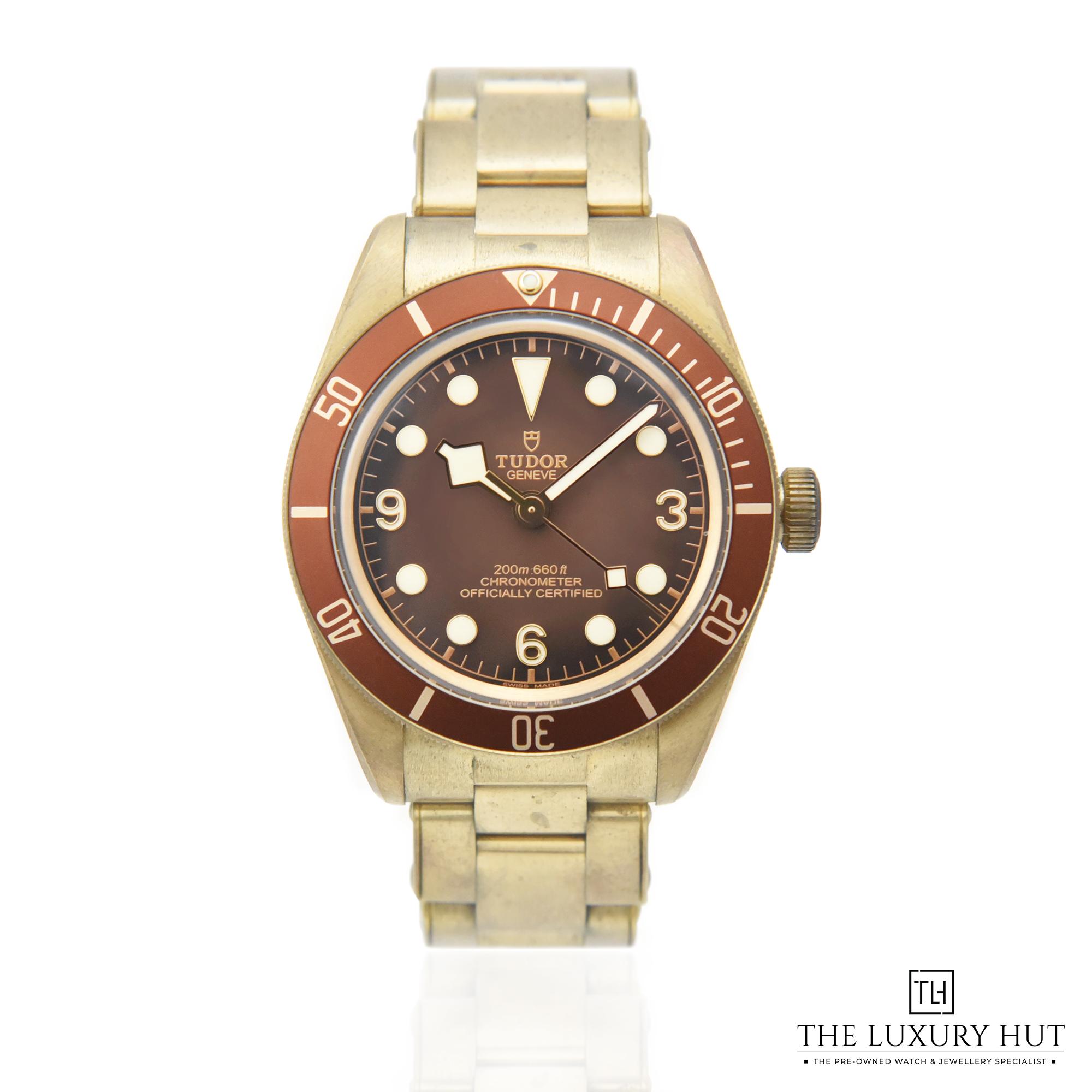 2023/10/Tudor_Black_Bay_Fifty-Eight_Bronze_50339-a.jpg