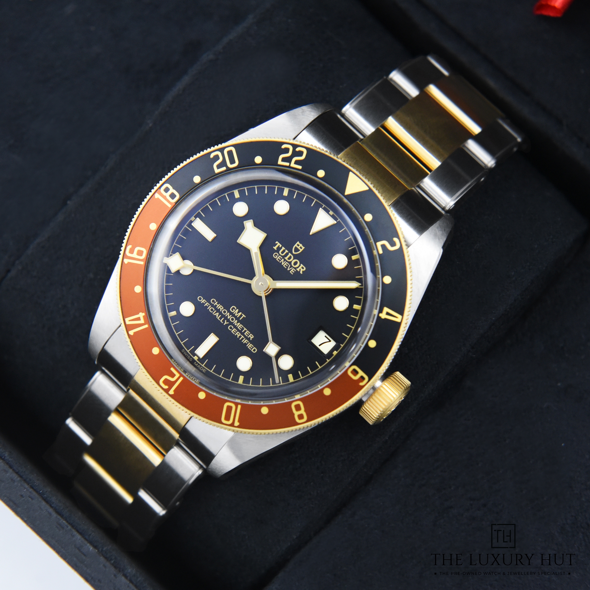 2023/10/Tudor_Black_Bay_GMT_Bi-Metal_Black_50288-e.jpg