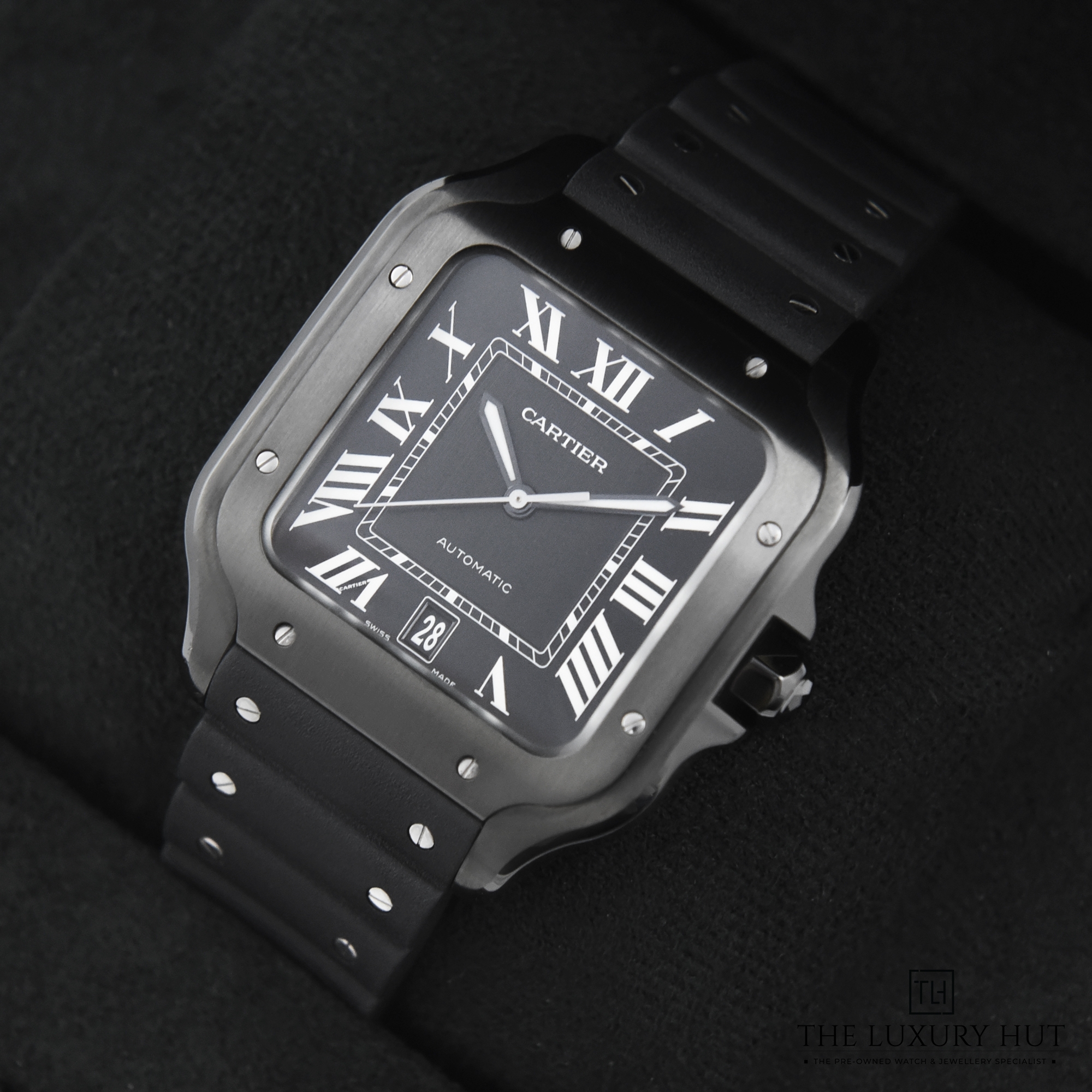 2023/11/Cartier_Santos_De_ADLC_Black_50359-e.jpg