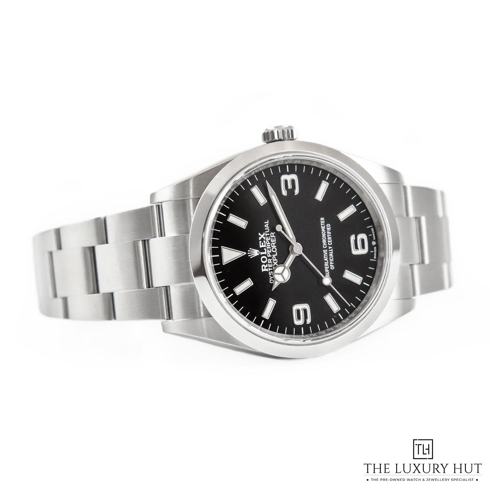 2023/11/Rolex_Explorer_36mm_Black_50415-d.jpg