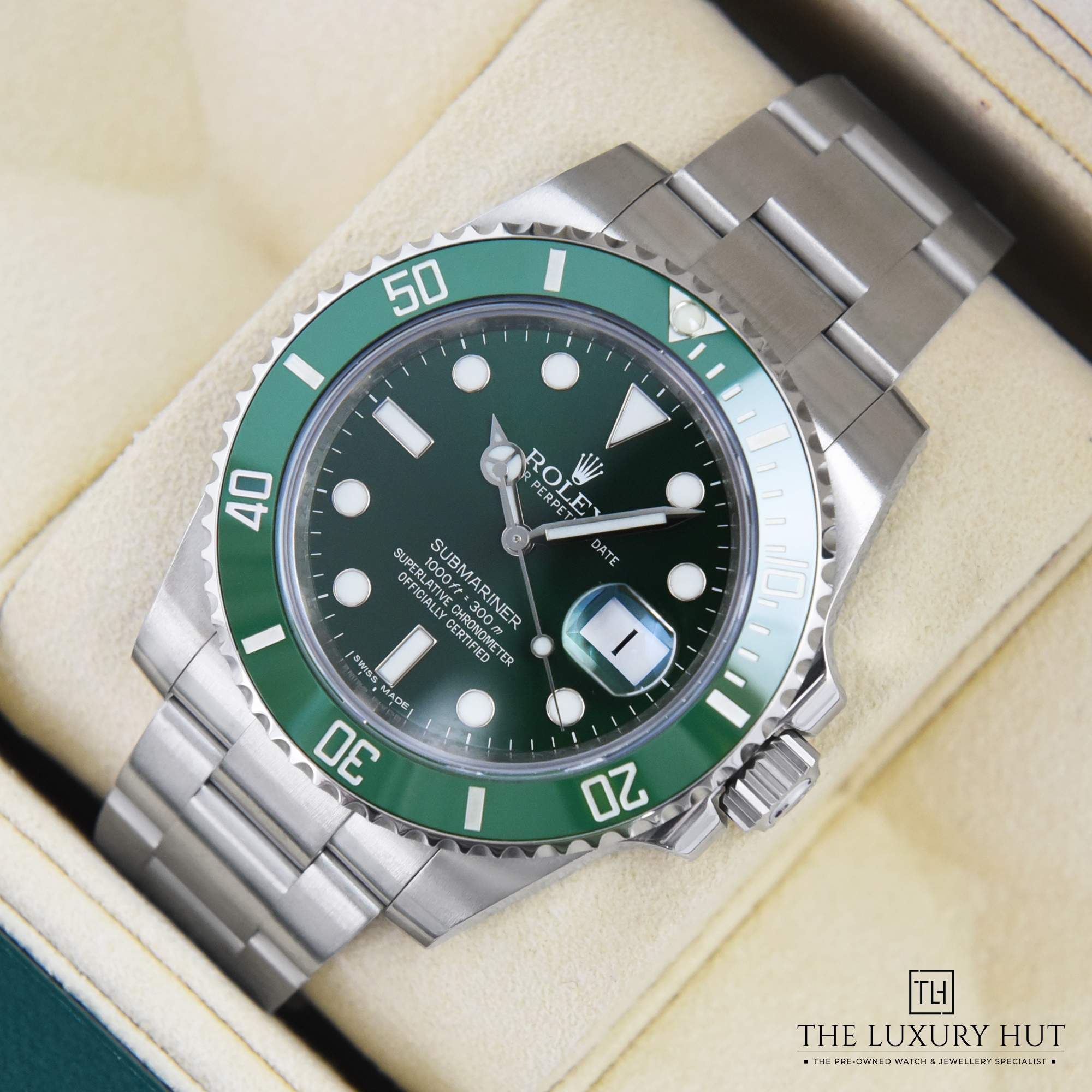 2023/11/Rolex_Submariner_Hulk_Green_50357-e.jpg