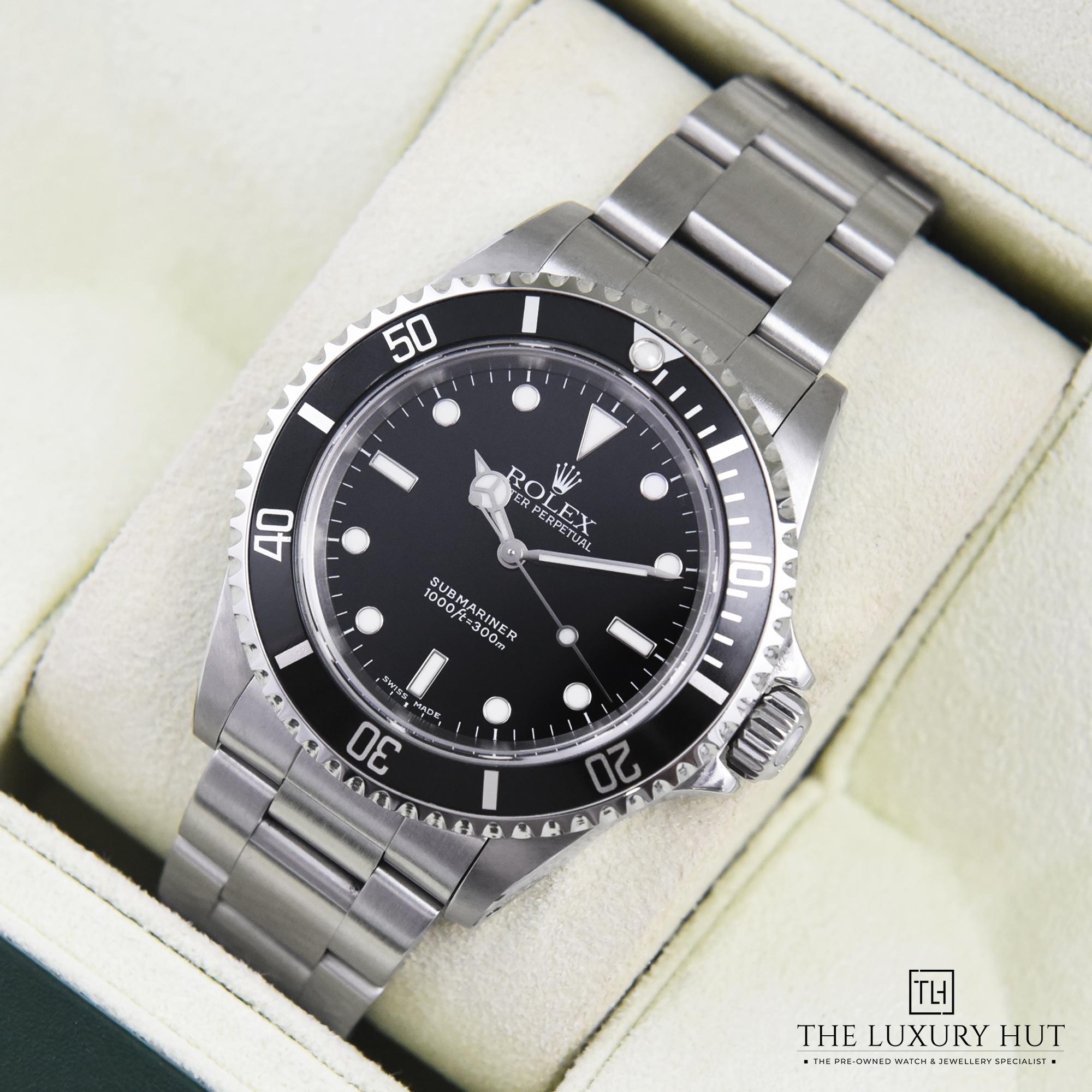 2023/11/Rolex_Submariner_No_Date_Black_50364-e.jpg