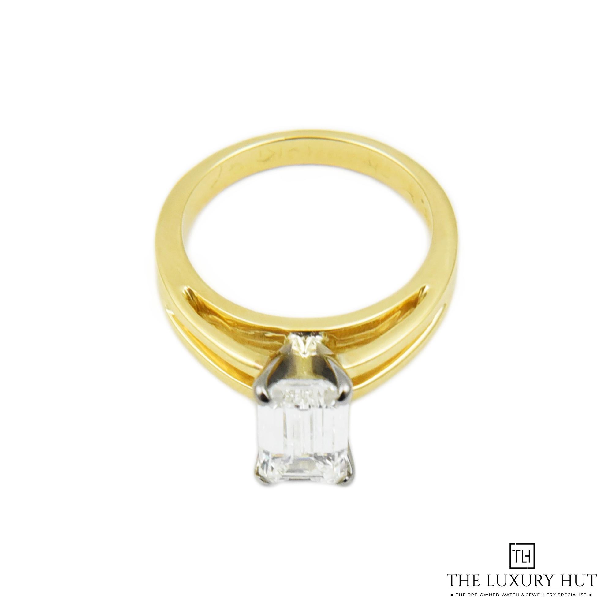 2023/12/Diamond_Ring_Yellow_Gold_GIA_44057-b.jpg