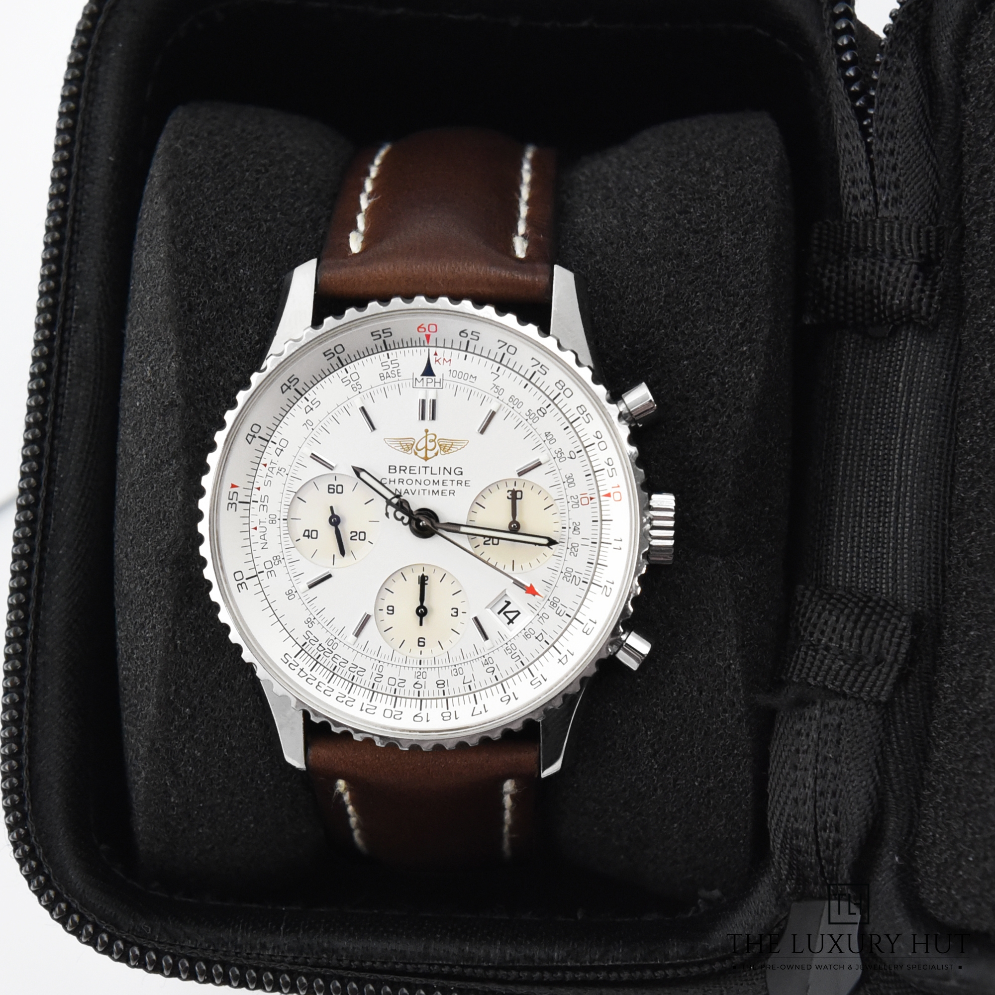 2024/01/Breitling_Navitimer_42mm_Silver_50541-e.jpg