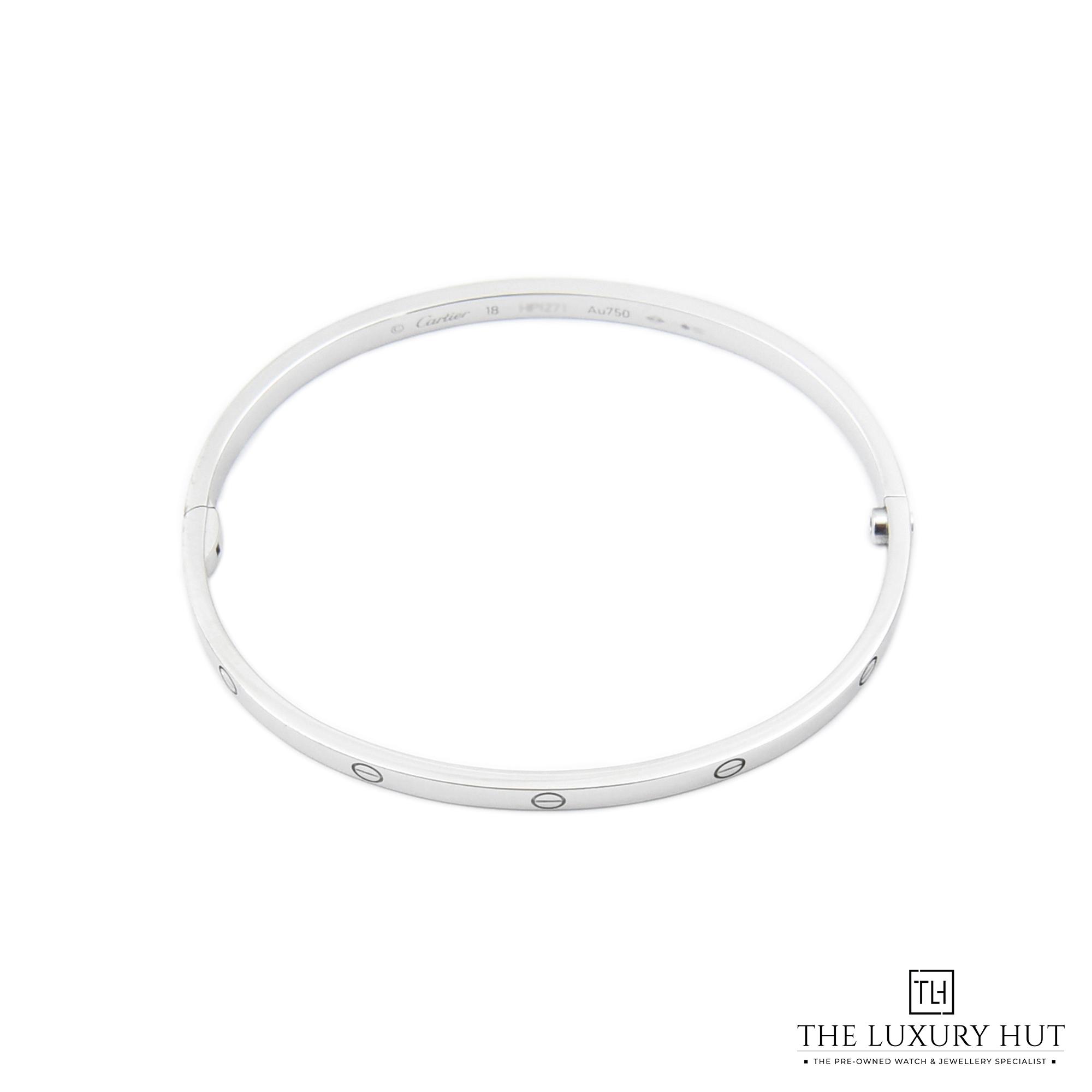 2024/01/Cartier_-White_Small_Love_Bangle_50580c.jpg