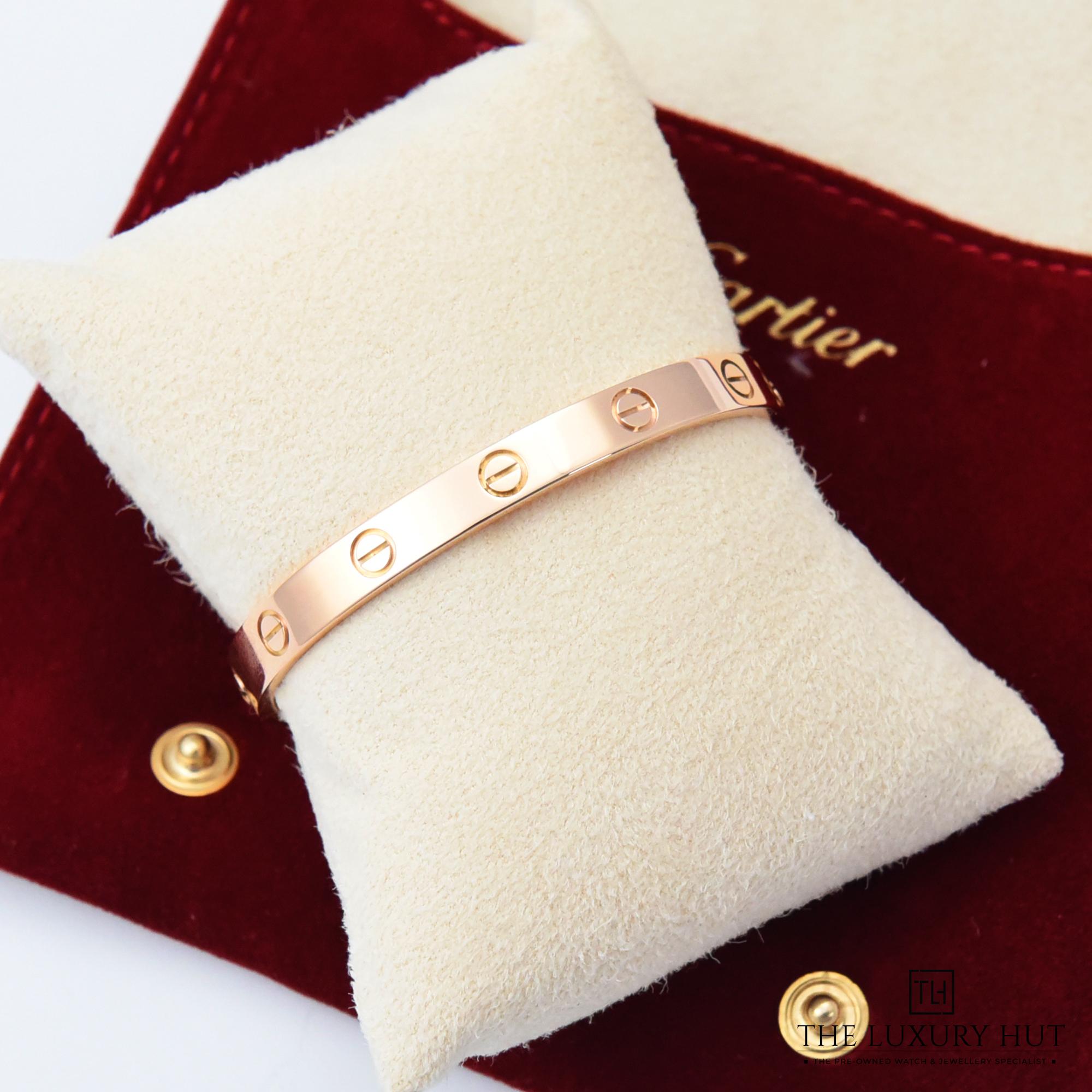 2024/01/Cartier_Rose_Gold_Love_Bangle_50532-d.jpg
