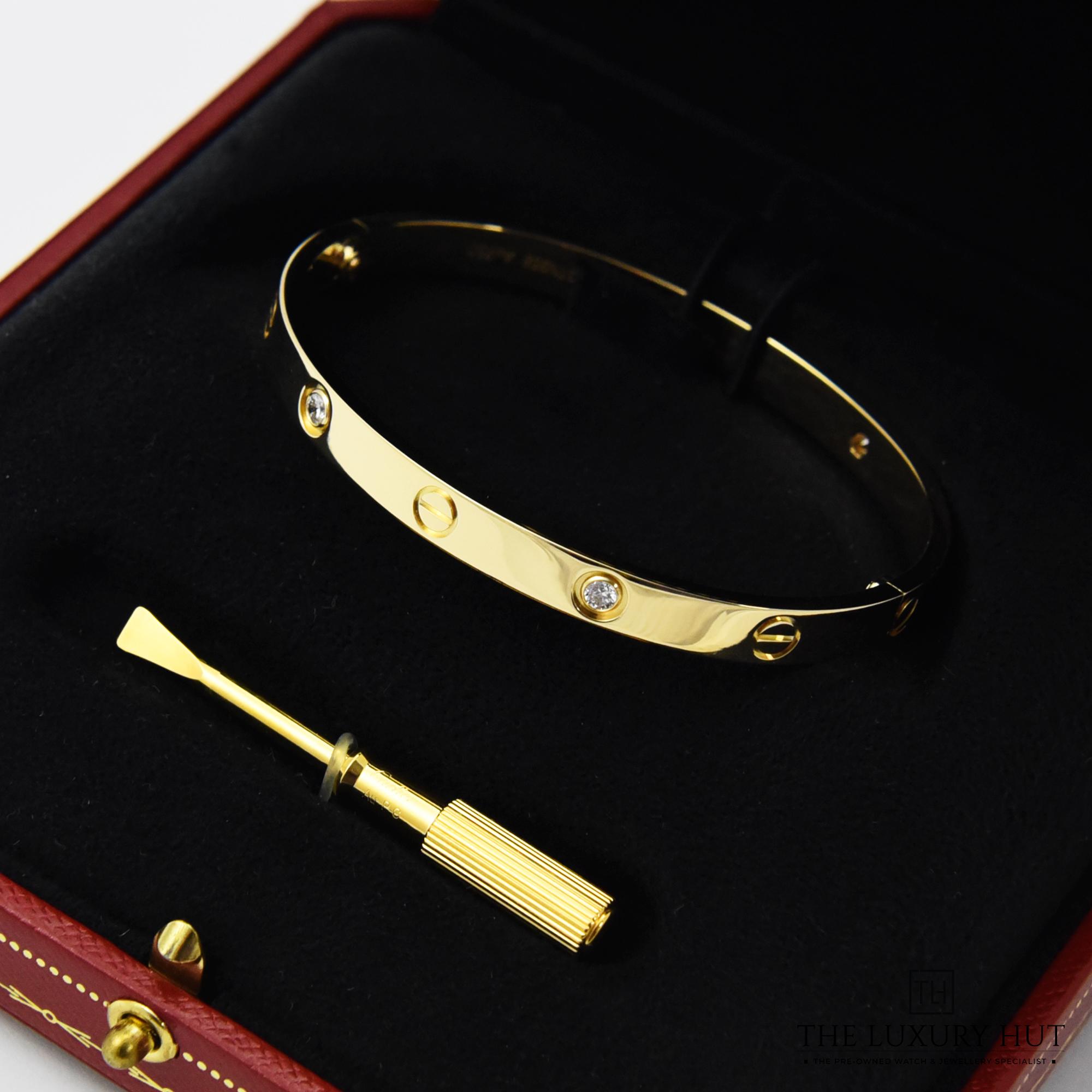 2024/01/Cartier_Yellow_Gold_Diamonds_Bangle_50437-d.jpg