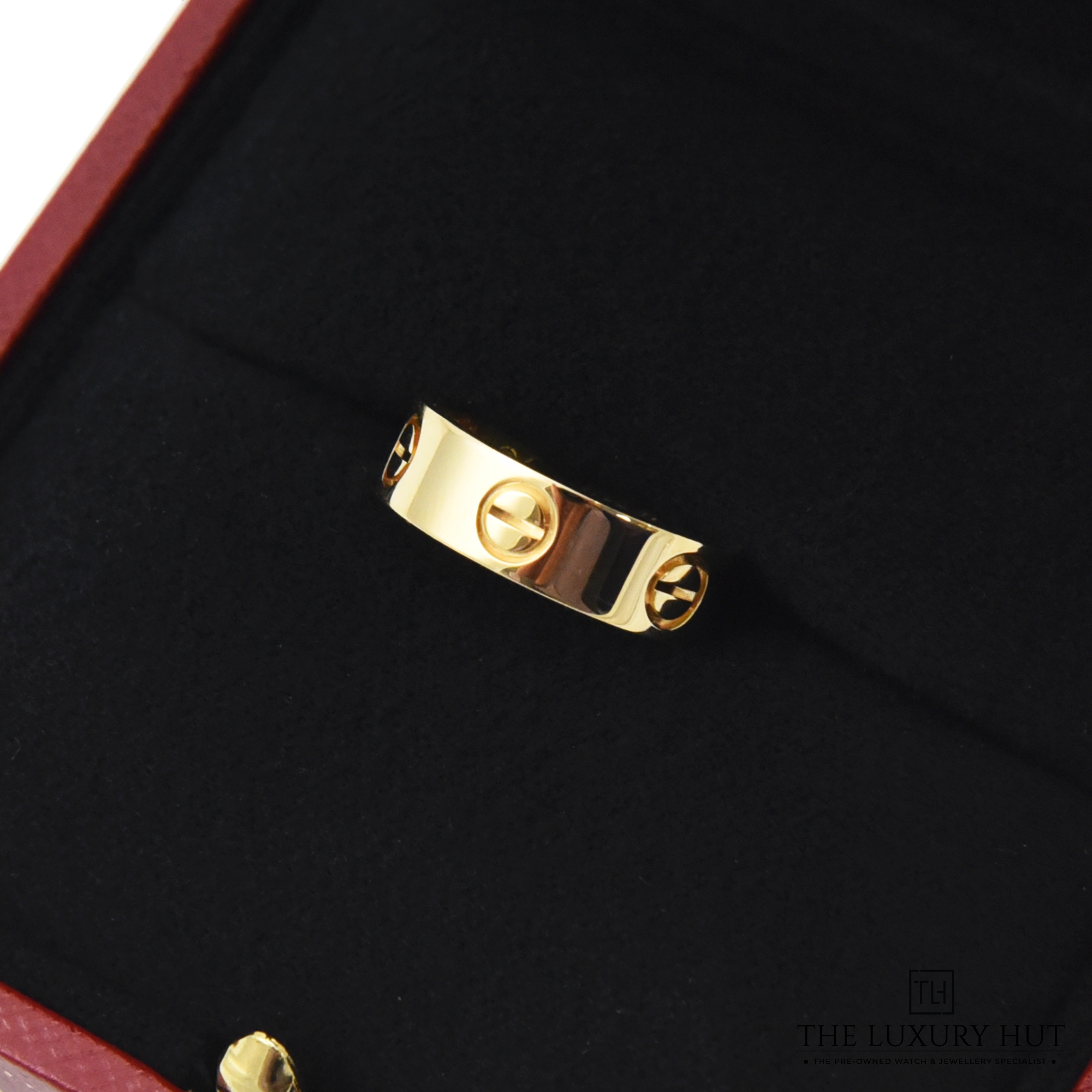 2024/01/Cartier_Yellow_Gold_Love_Ring_50528-d.jpg