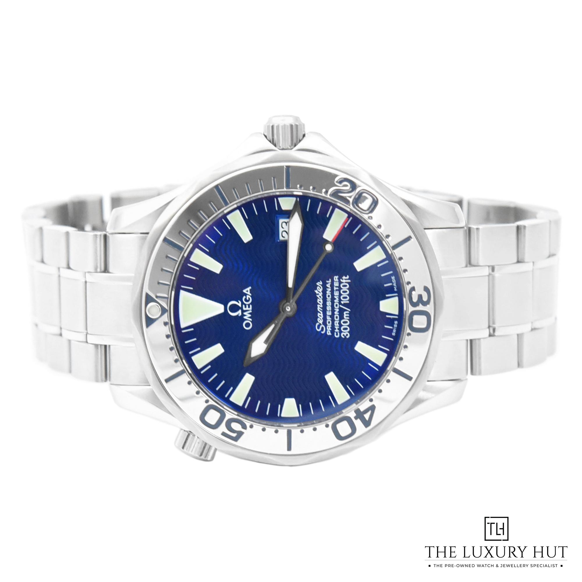 2024/01/Omega_Seamaster_Diver_Blue_LB133-c.jpg