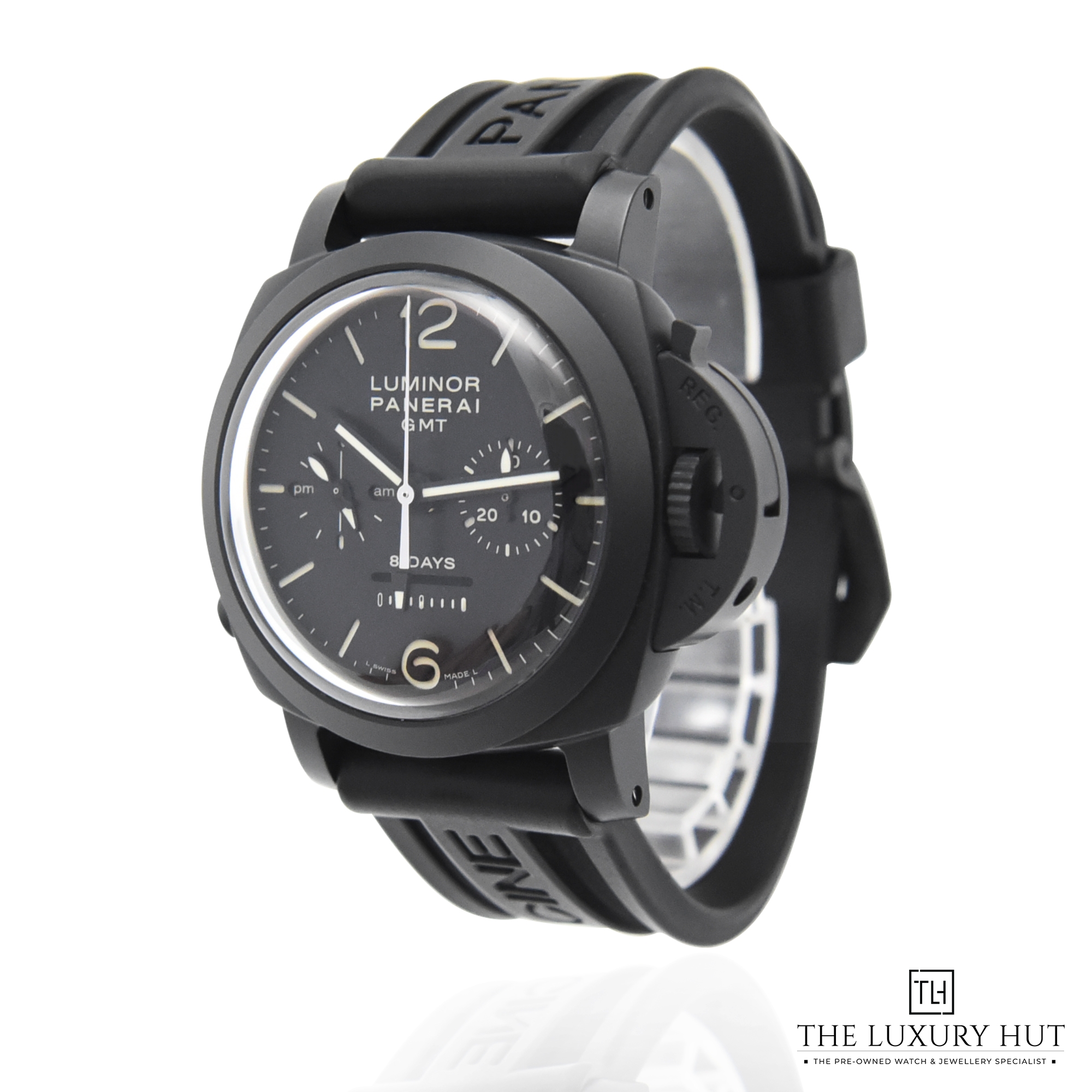 2024/01/Panerai_Luminor_Black_Ceramic_50535-b.jpg