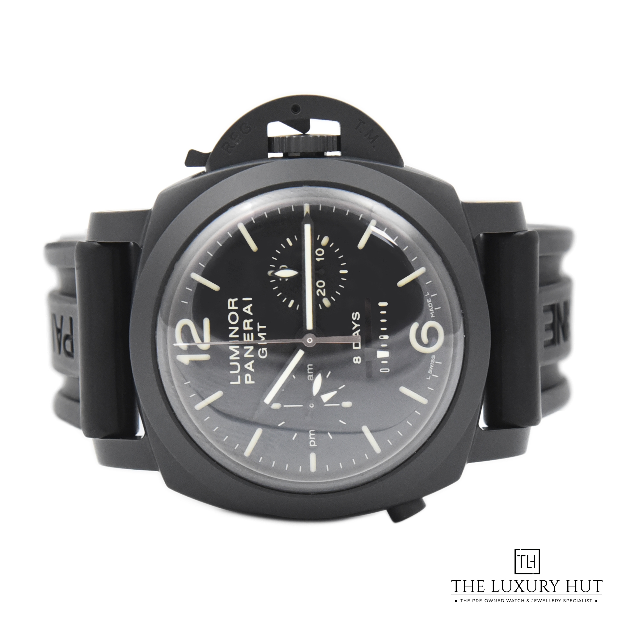 2024/01/Panerai_Luminor_Black_Ceramic_50535-c.jpg