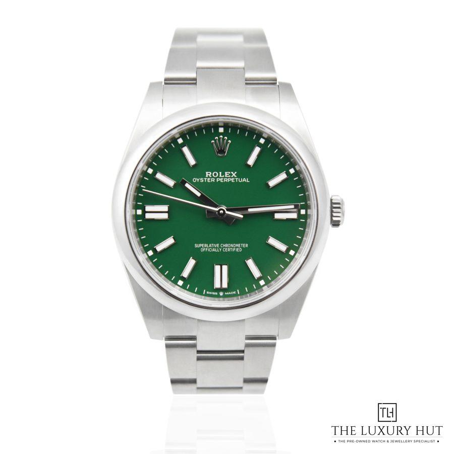 Rolex Oyster Perpetual 41 Green 50593 a